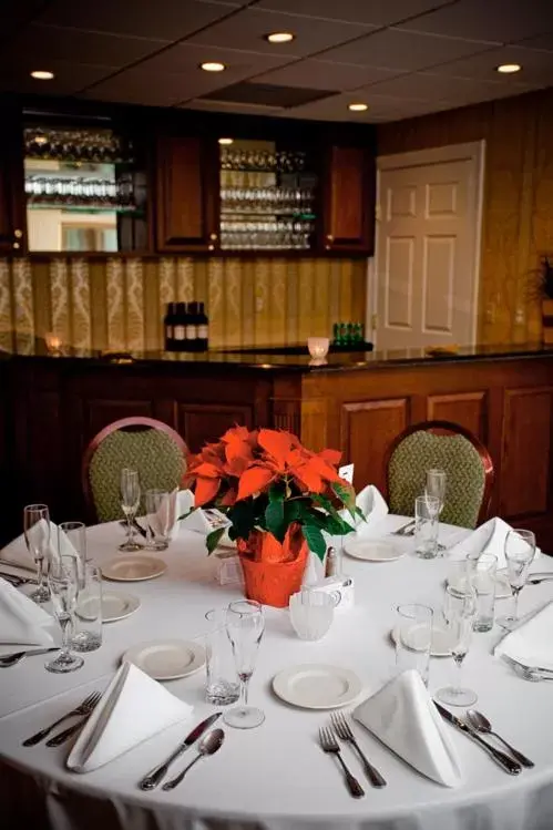 Banquet/Function facilities, Restaurant/Places to Eat in Lambertville House