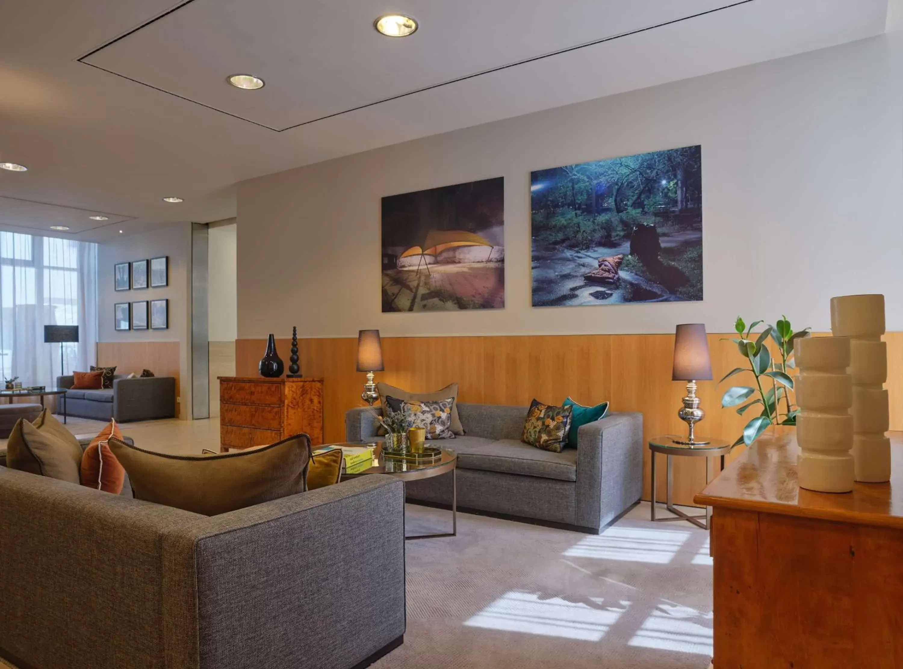 Lounge or bar in Adina Apartment Hotel Berlin Checkpoint Charlie Lounge or bar in Adina Apartment Hotel Berlin Checkpoint Charlie