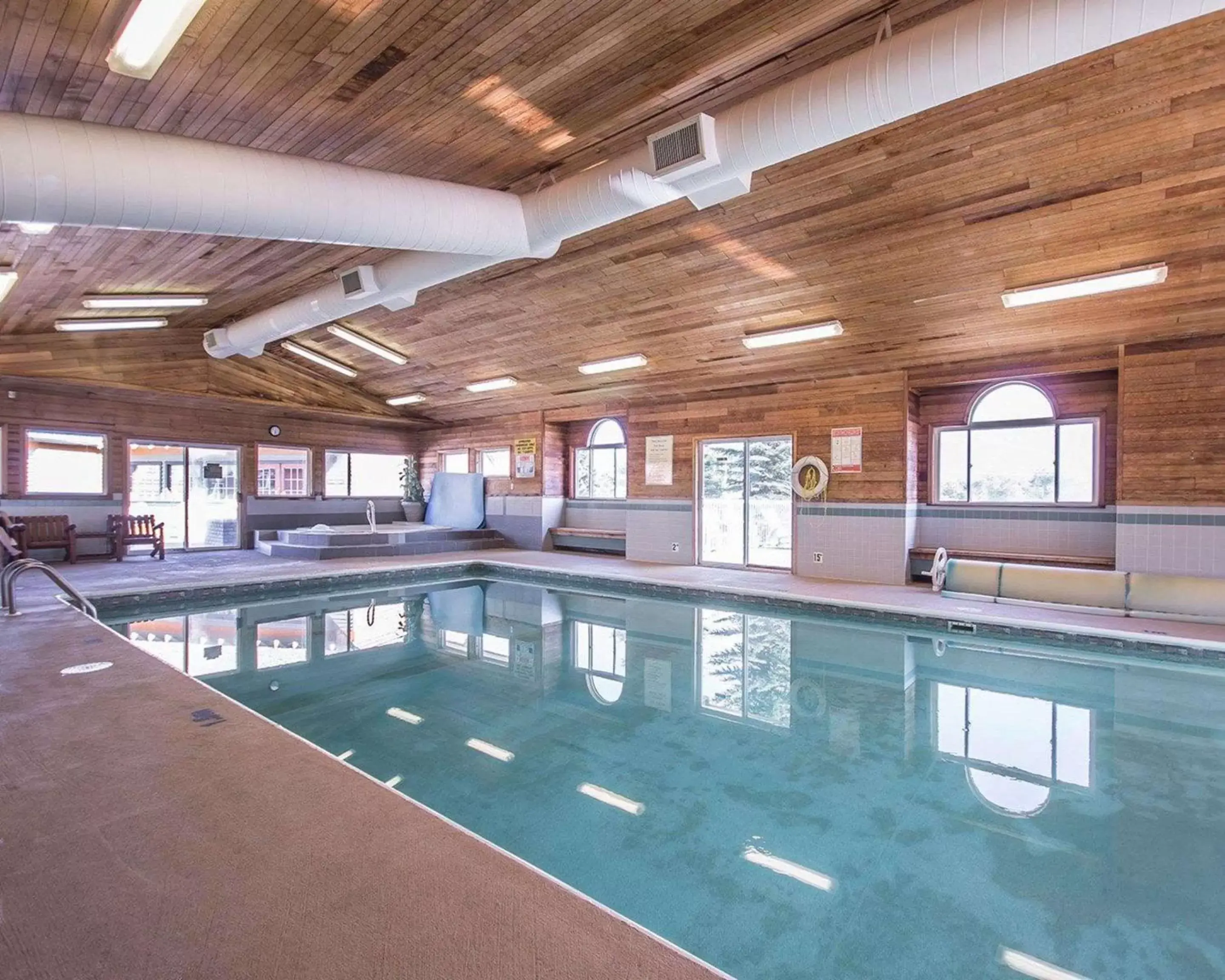 On site, Swimming Pool in Quality Inn Merritt