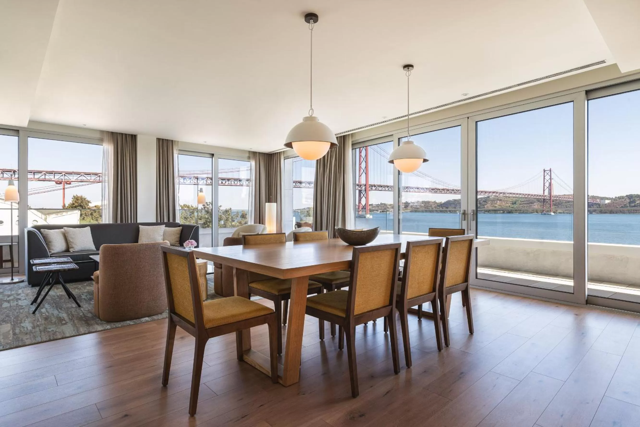 Living room in Hyatt Regency Lisbon