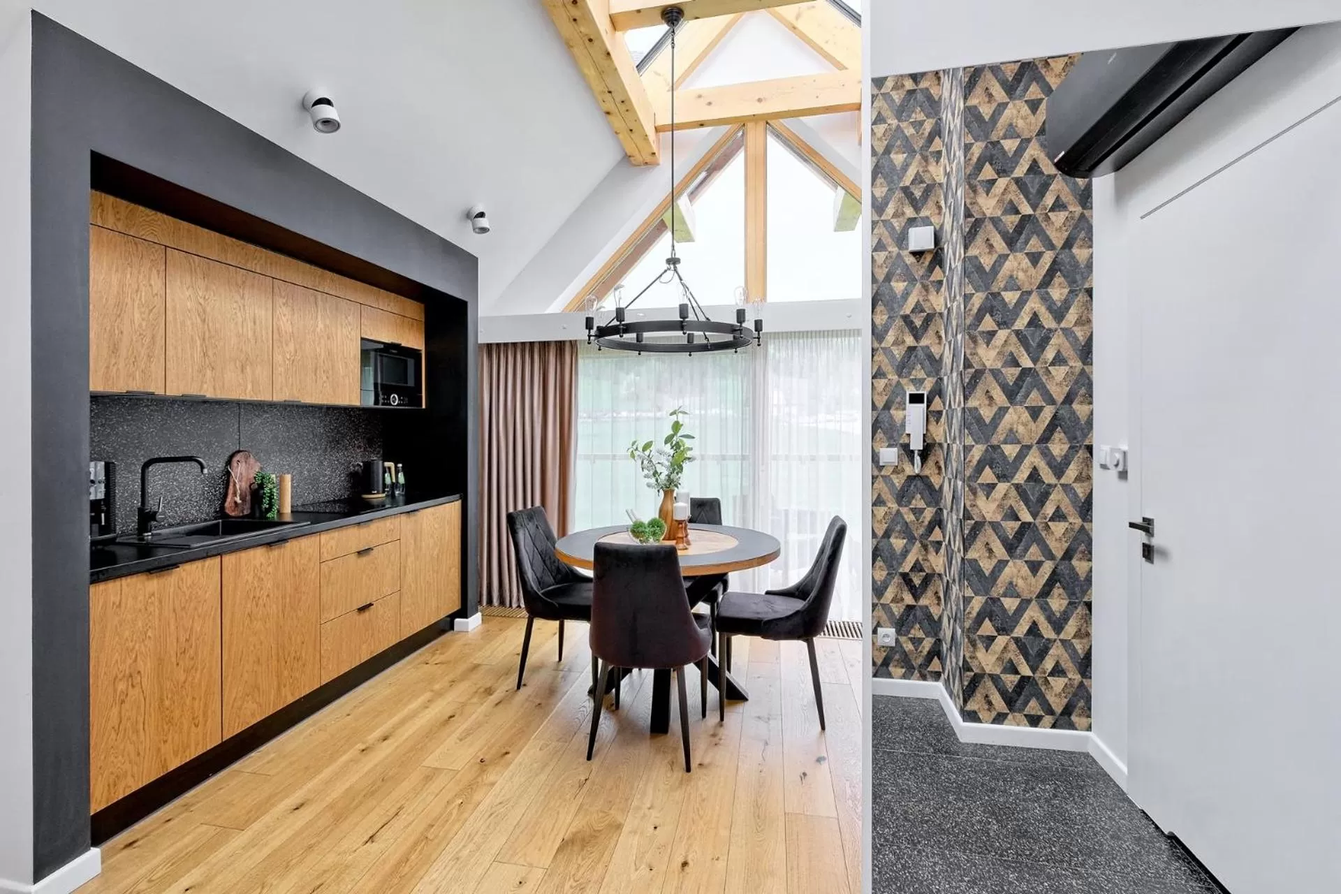 Kitchen or kitchenette in Białka Residence Ski - 50 m do Termy Bania Odkryj-Białke