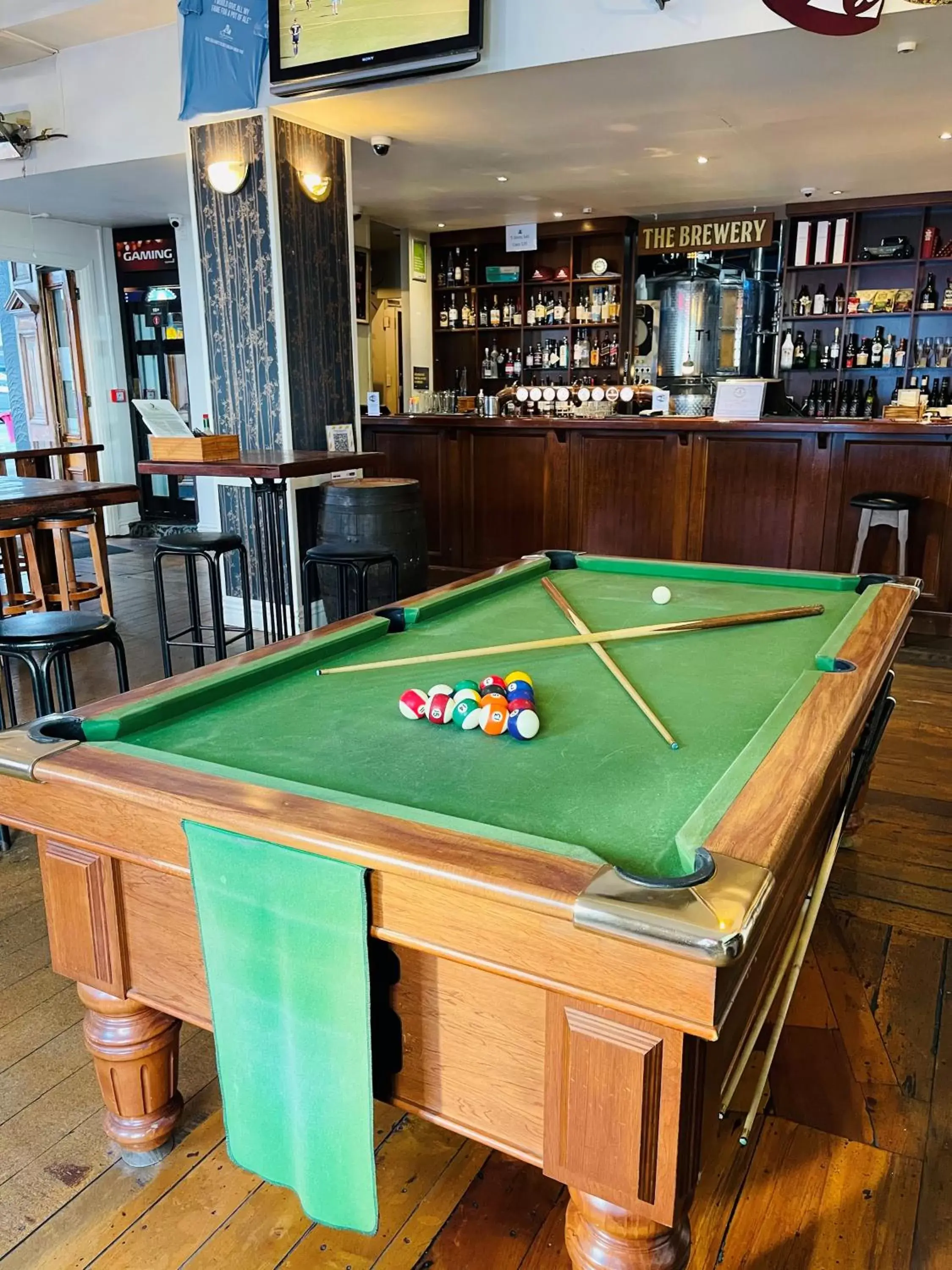 Billiard, Billiards in The Shakespeare Hotel