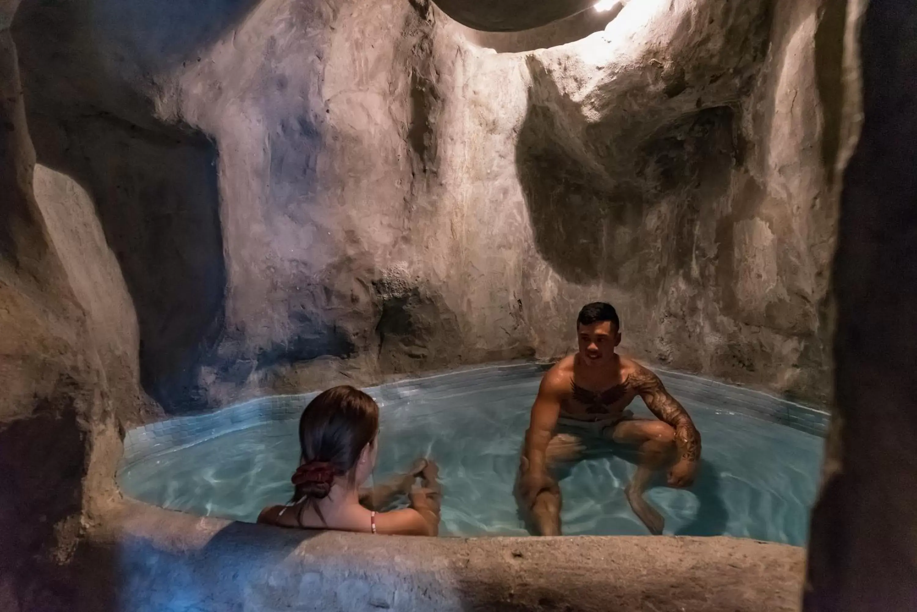 Swimming pool in Distinction Hotel Rotorua Swimming pool in Distinction Hotel Rotorua