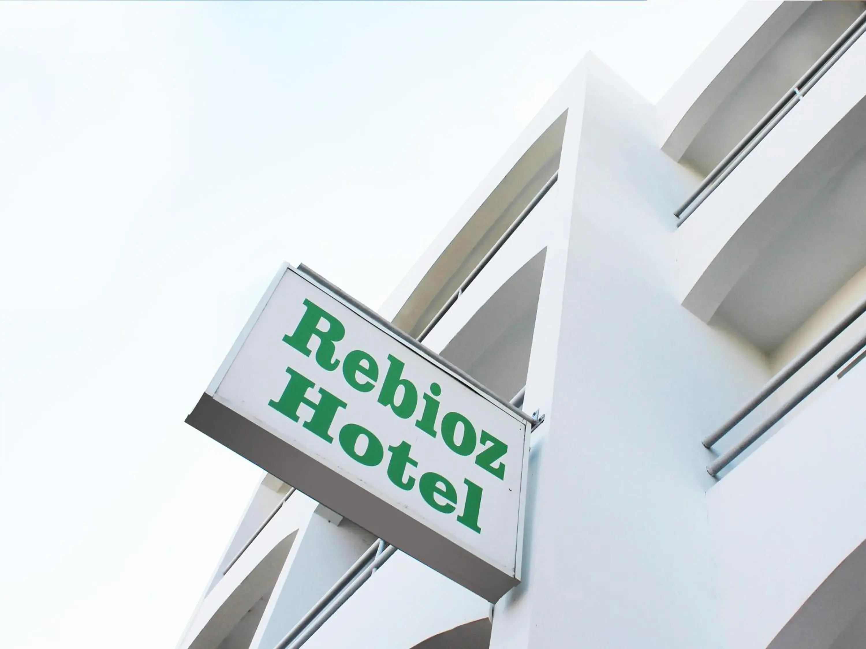 Rebioz Hotel