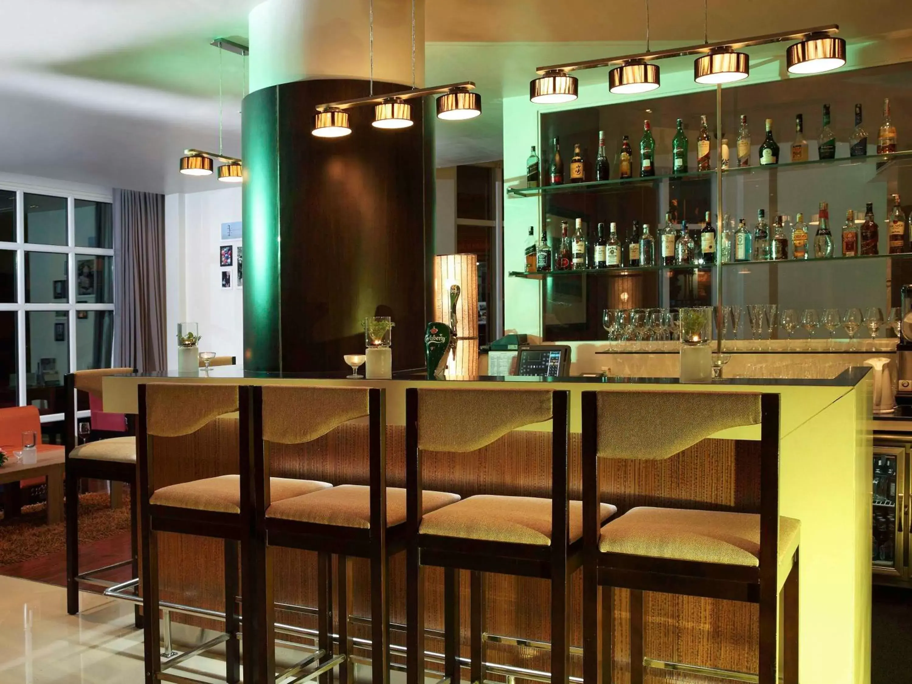 Lounge or bar, Lounge/Bar in Mercure Hanoi La Gare Hotel