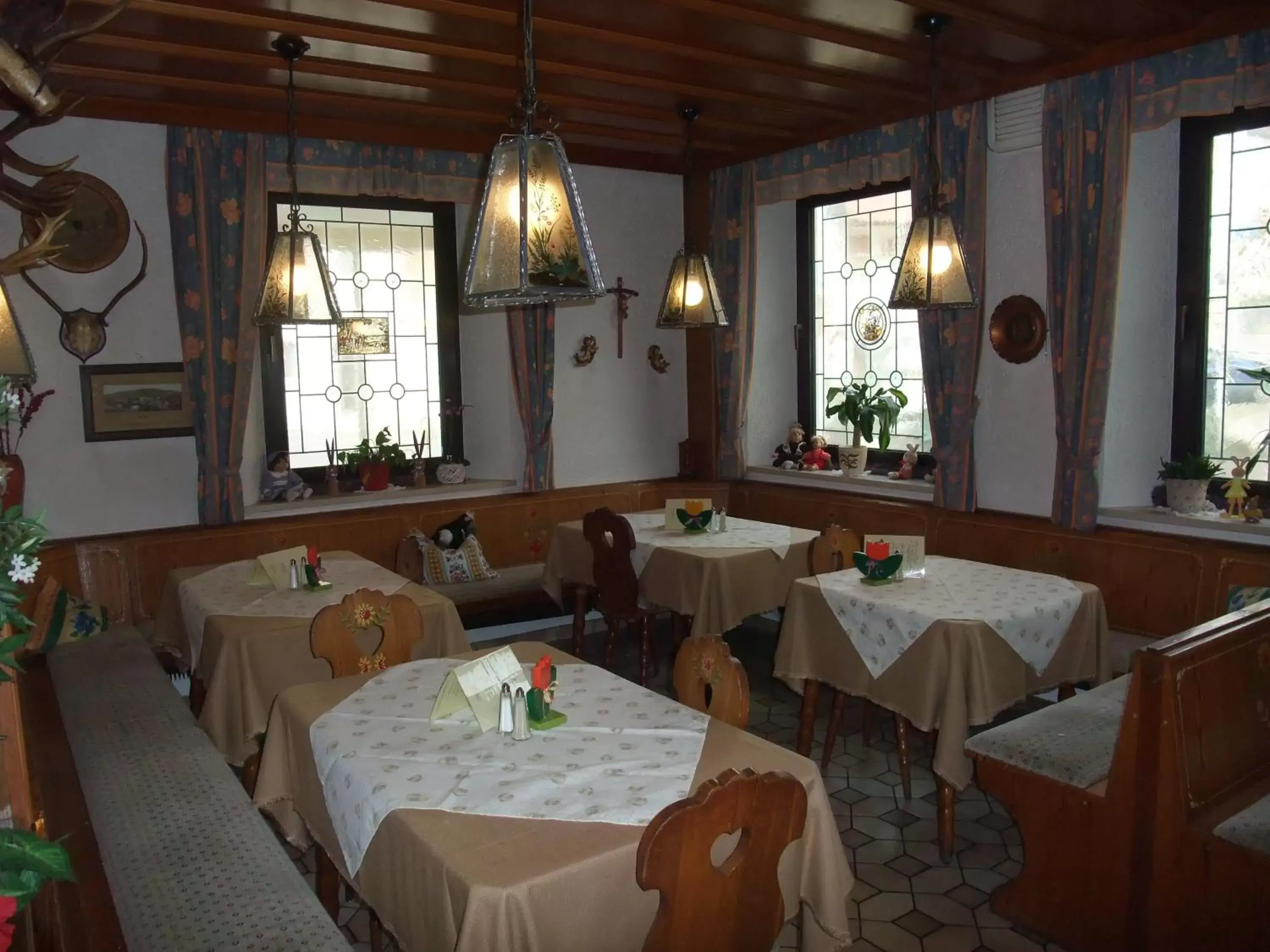 Restaurant/places to eat in Gasthof Alte Post Restaurant/places to eat in Gasthof Alte Post