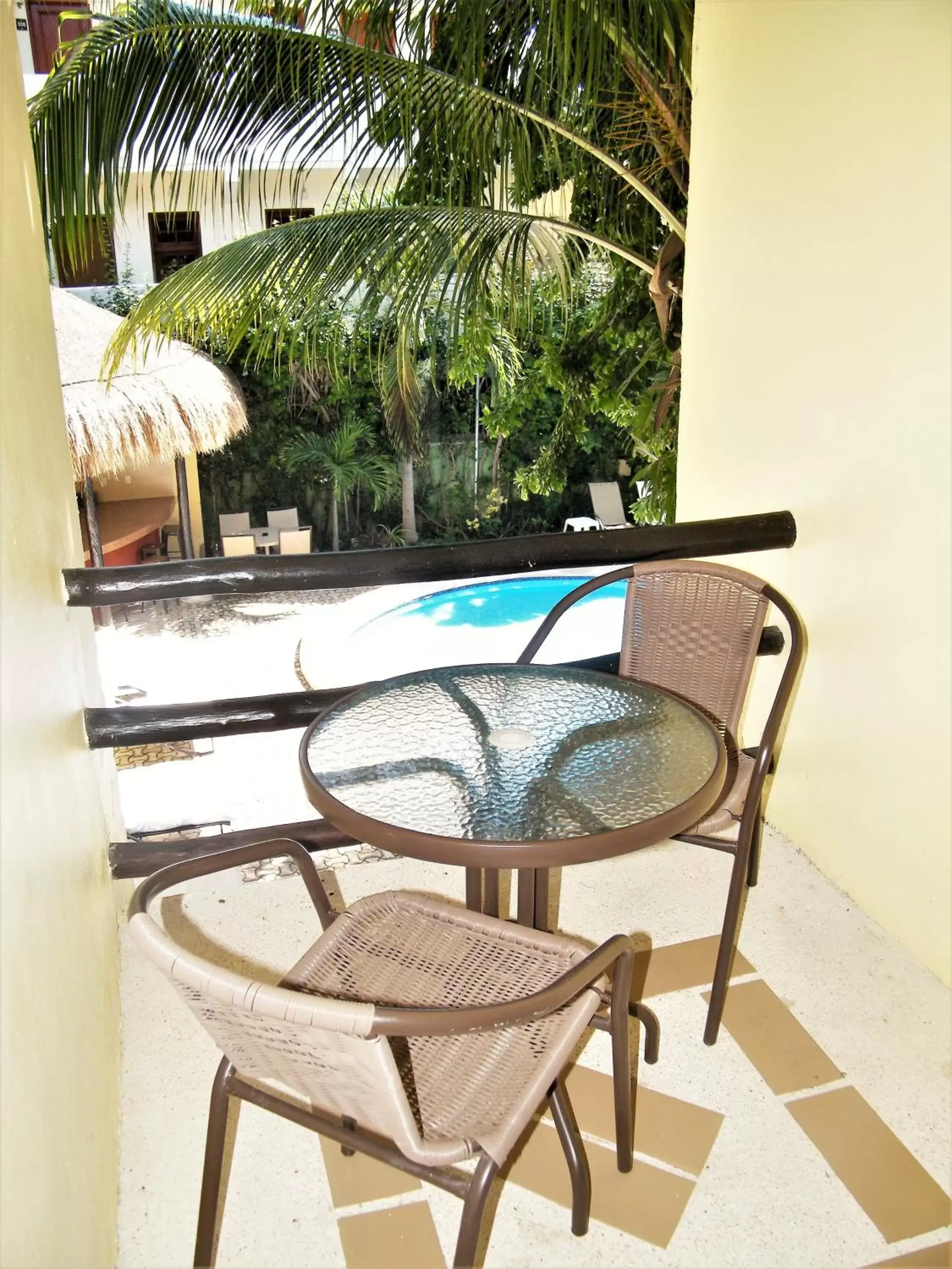 Balcony/Terrace, Swimming Pool in Hotel LunaSol