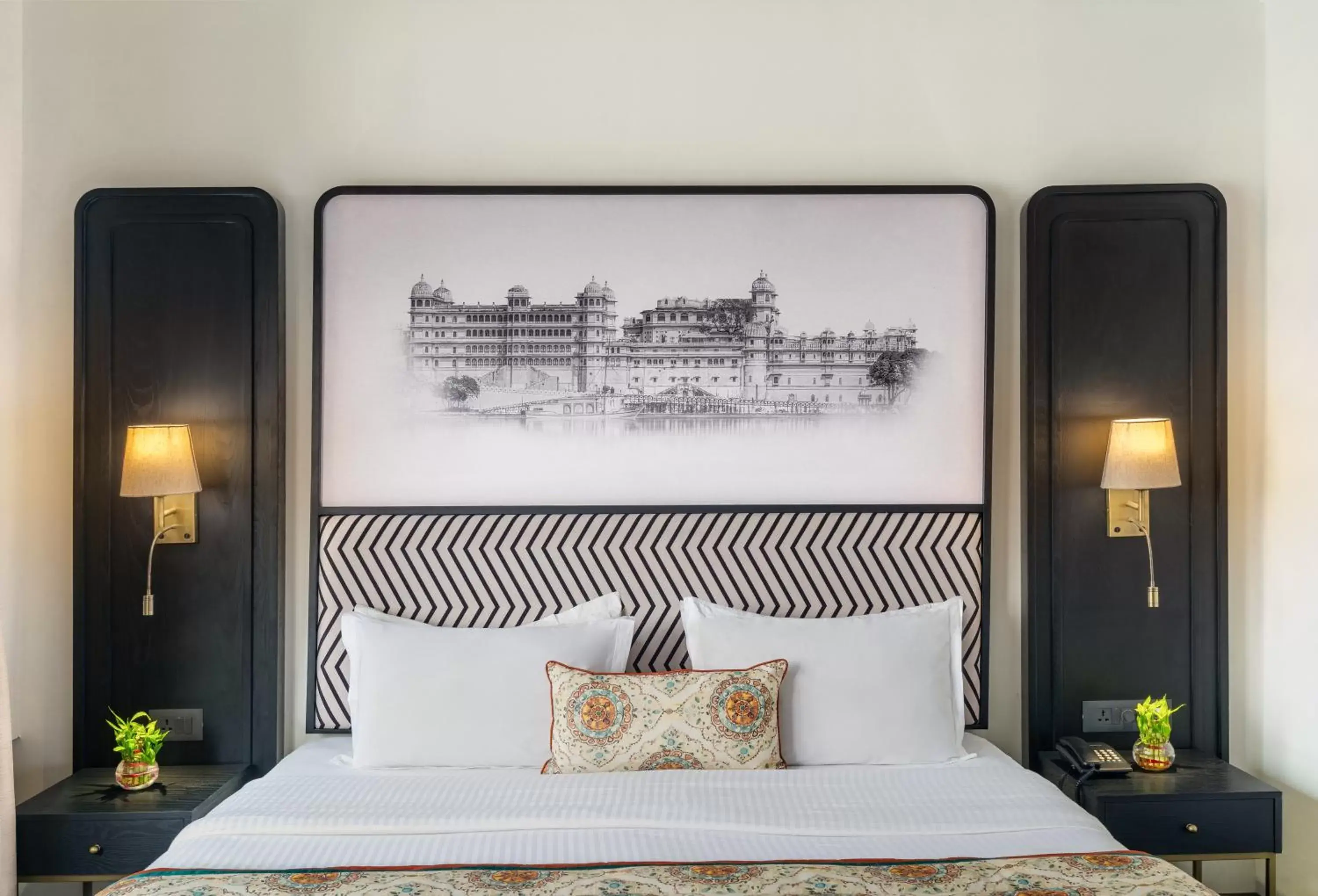 Bed in Rajdarshan - A Lake View Hotel in Udaipur