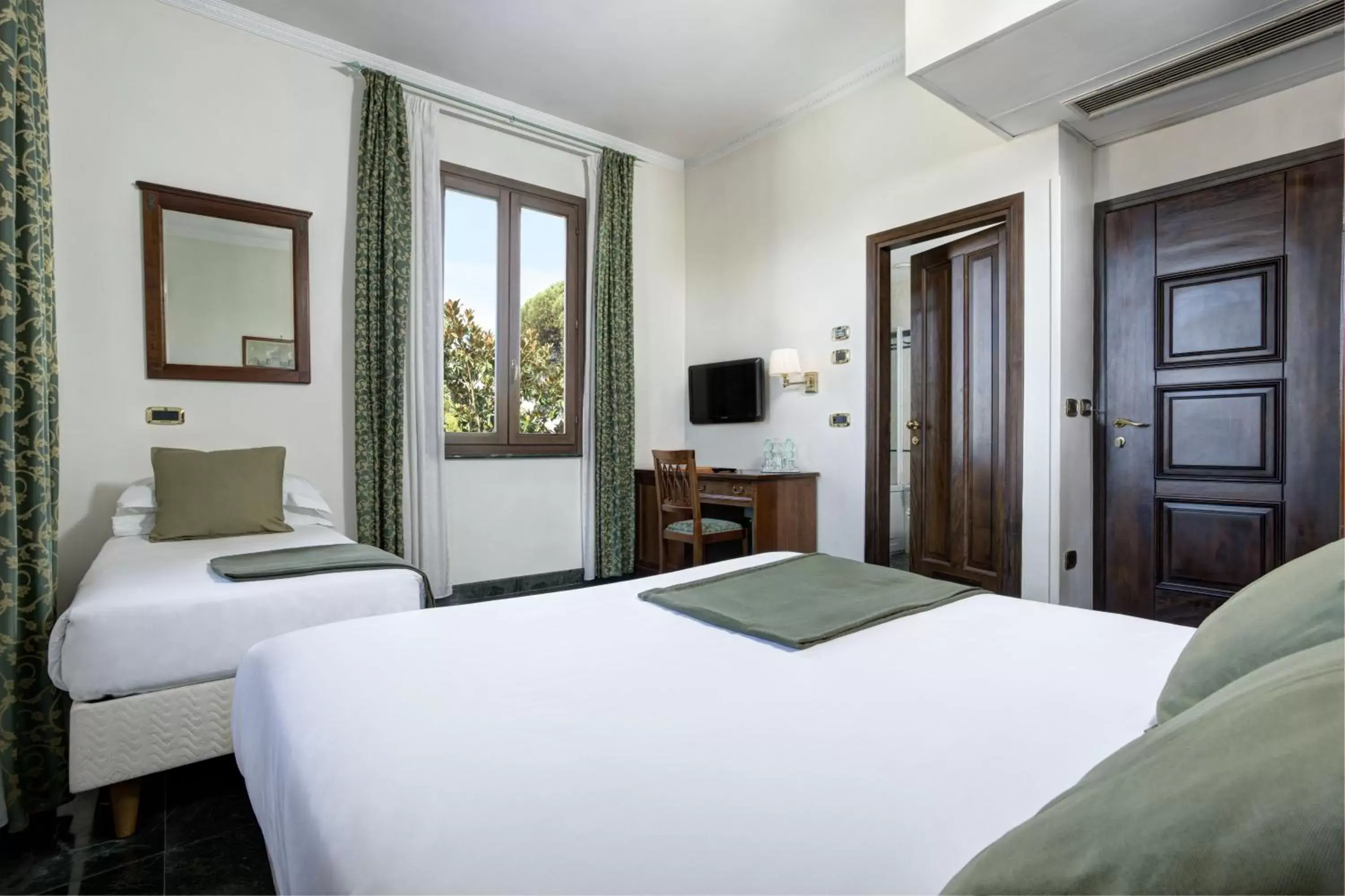 Bed in Grand Hotel Gianicolo