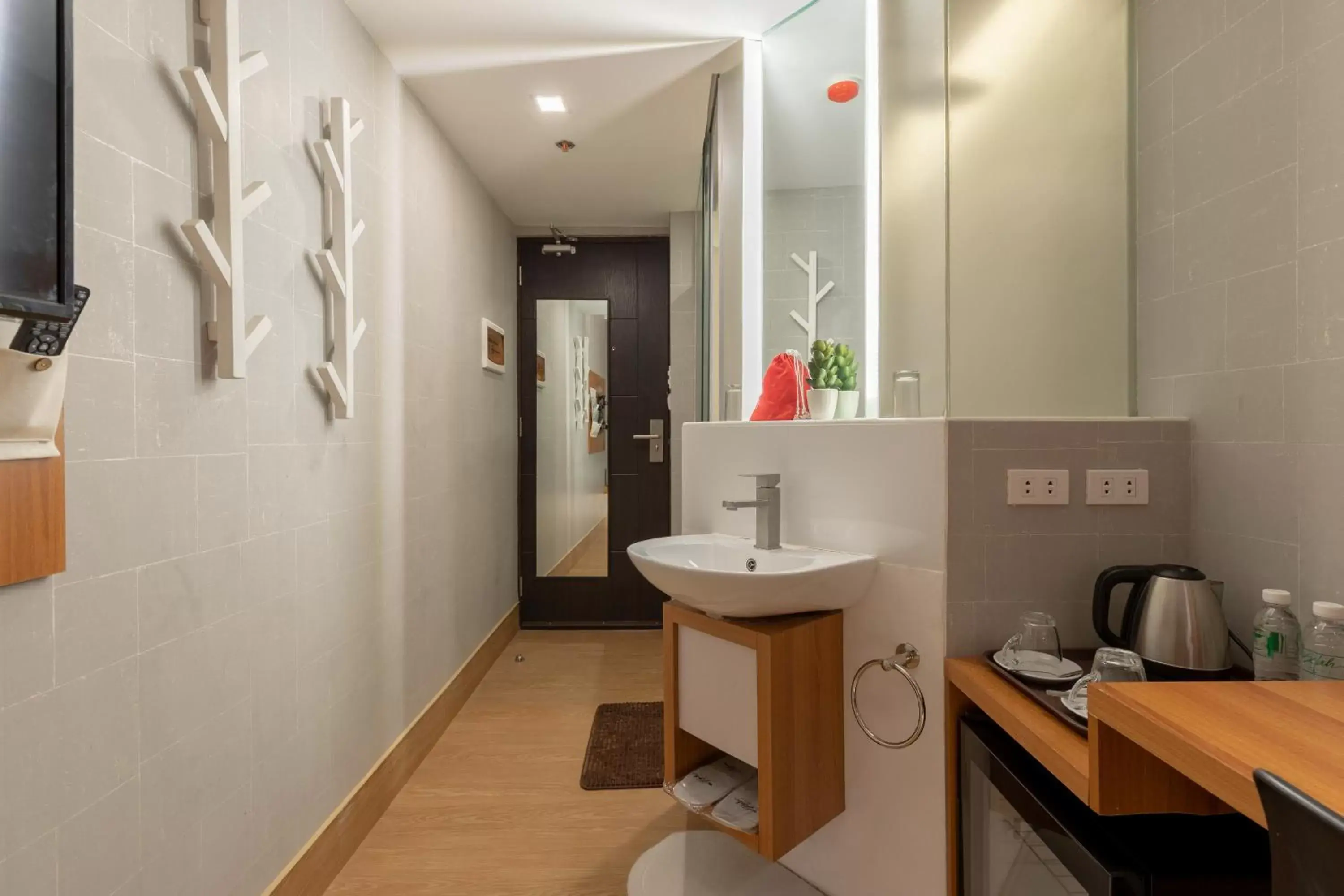 Bathroom in Selah Pods Hotel Manila