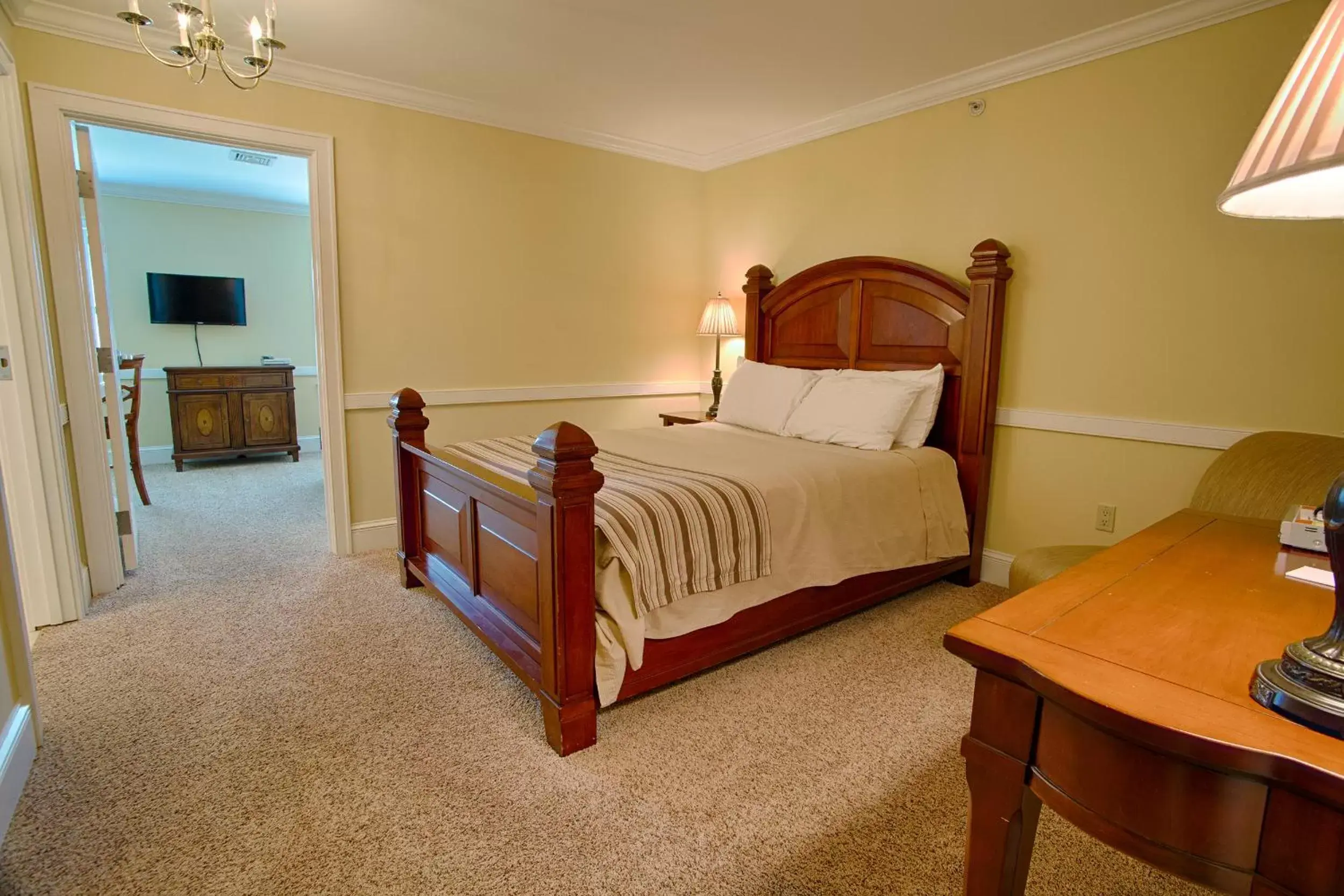 Bed in Selinsgrove Inn