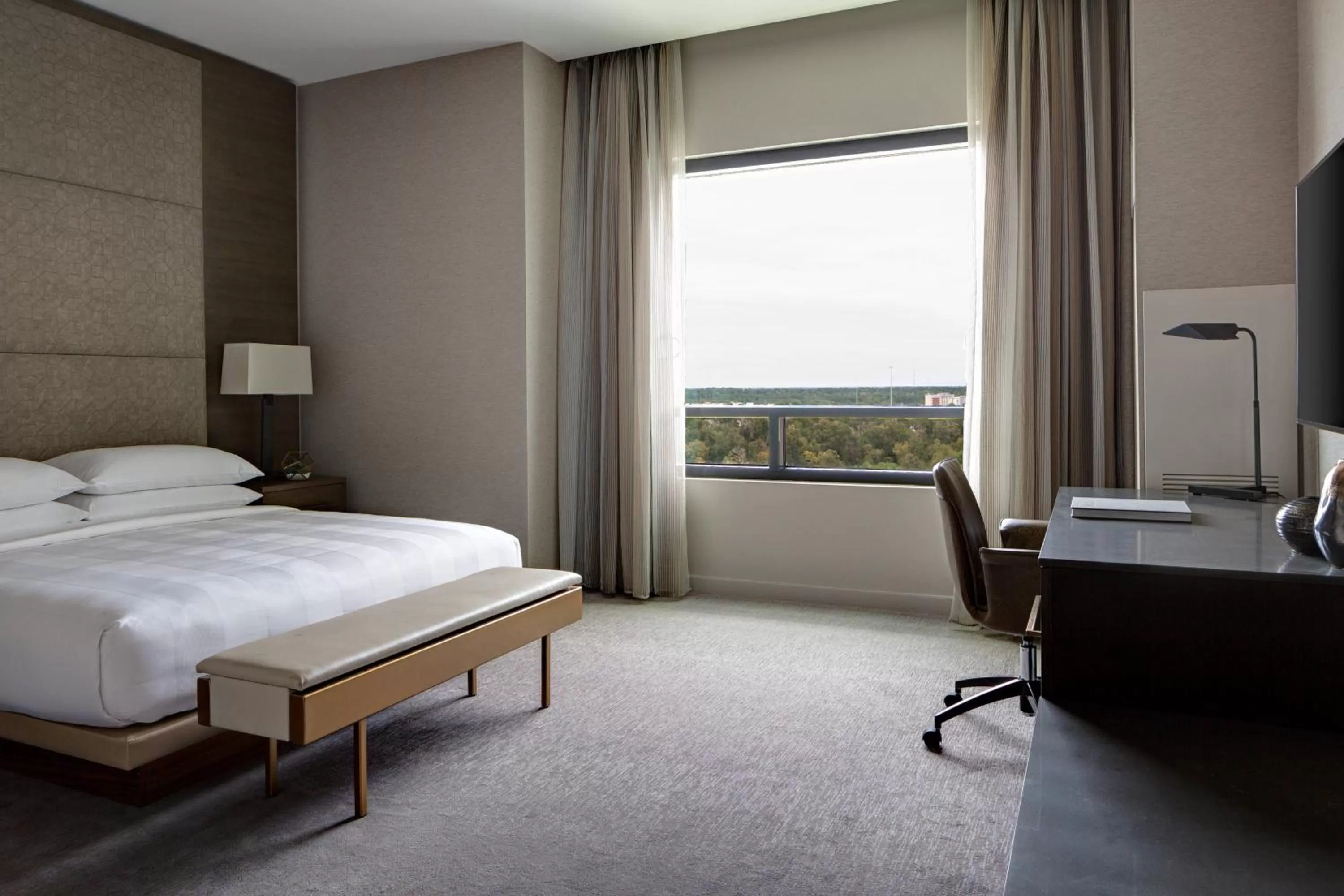 Bedroom, Bed in Houston CityPlace Marriott at Springwoods Village