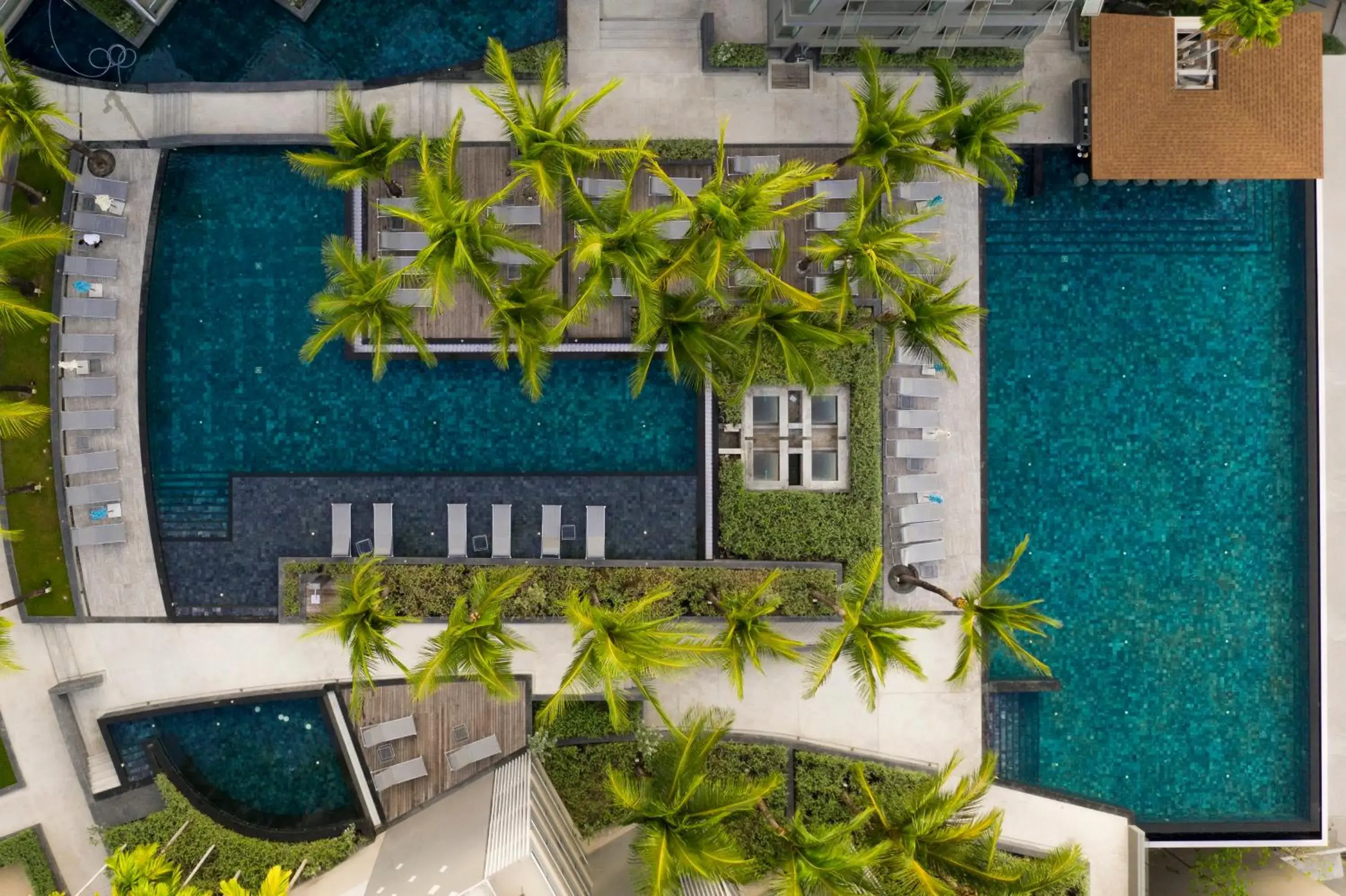 Floor plan, Pool View in Oceanfront Beach Resort - SHA Extra Plus