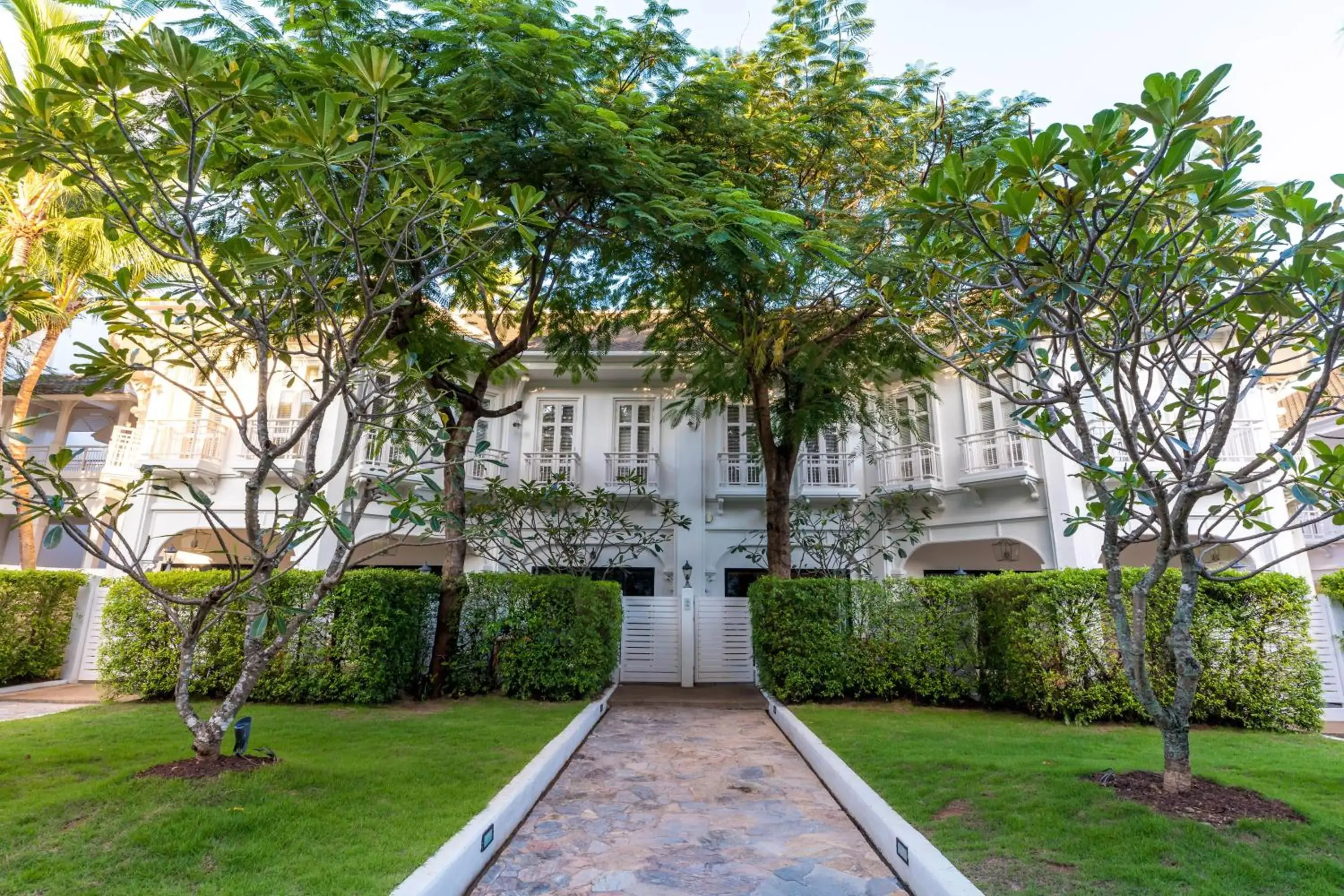 Property building in OUTRIGGER Koh Samui Beach Resort - SHA Extra Plus Property building in OUTRIGGER Koh Samui Beach Resort - SHA Extra Plus