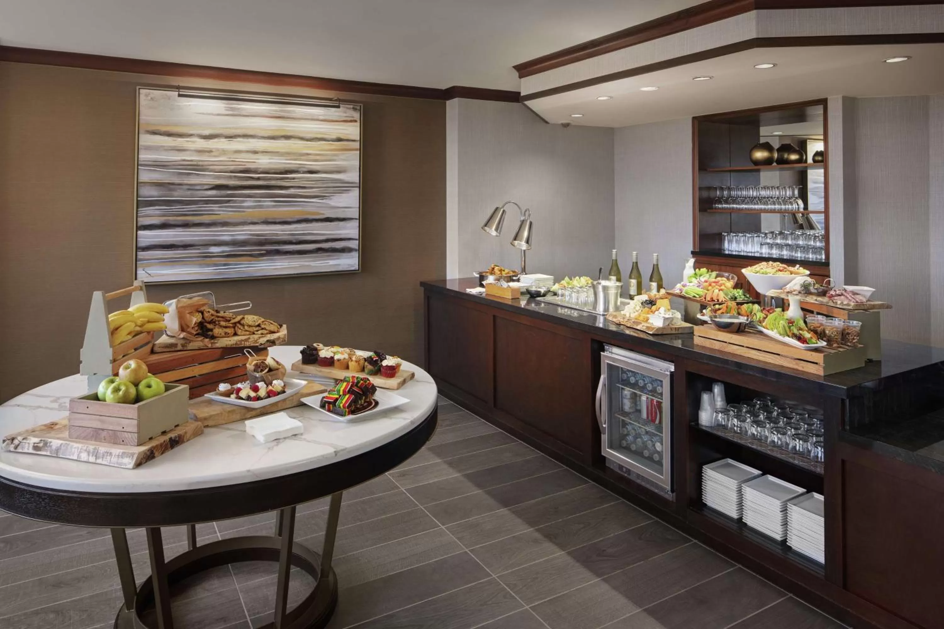 Property building in Hilton Short Hills