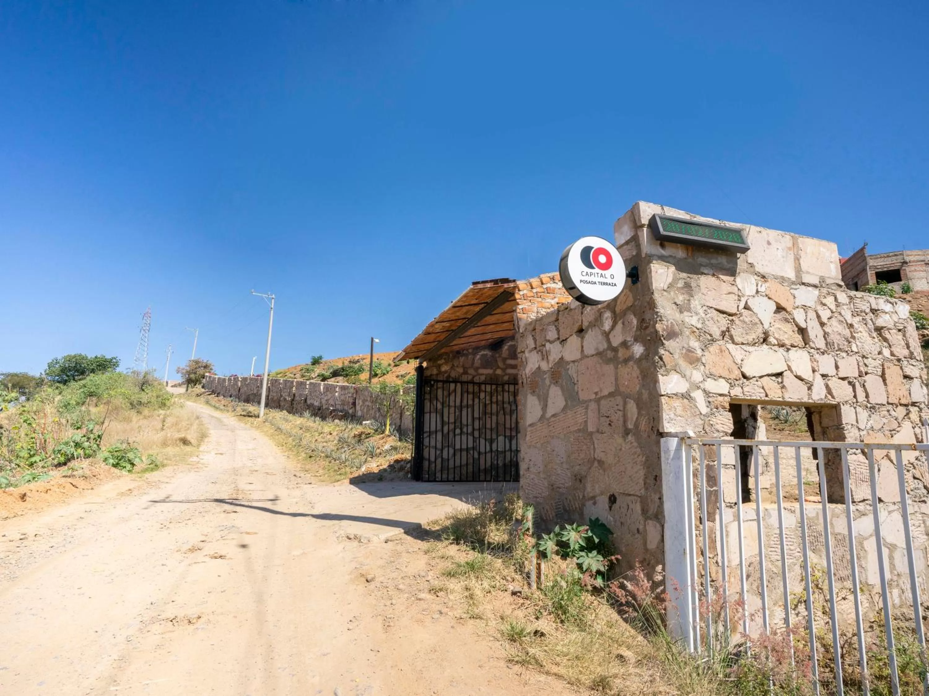 Facade/entrance in Capital O Hotel Posada Terraza, Tequila Jalisco
