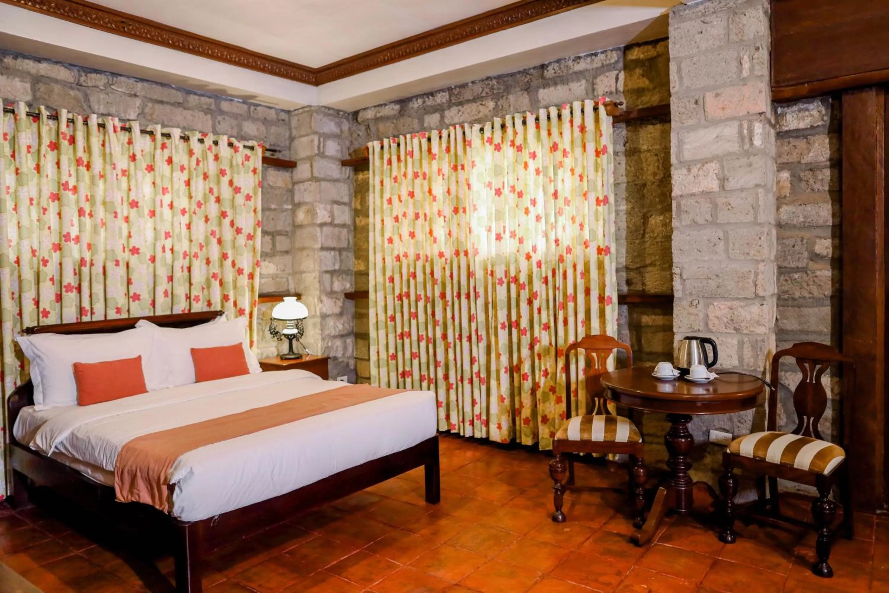 Bedroom in Las Casas Filipinas de Acuzar