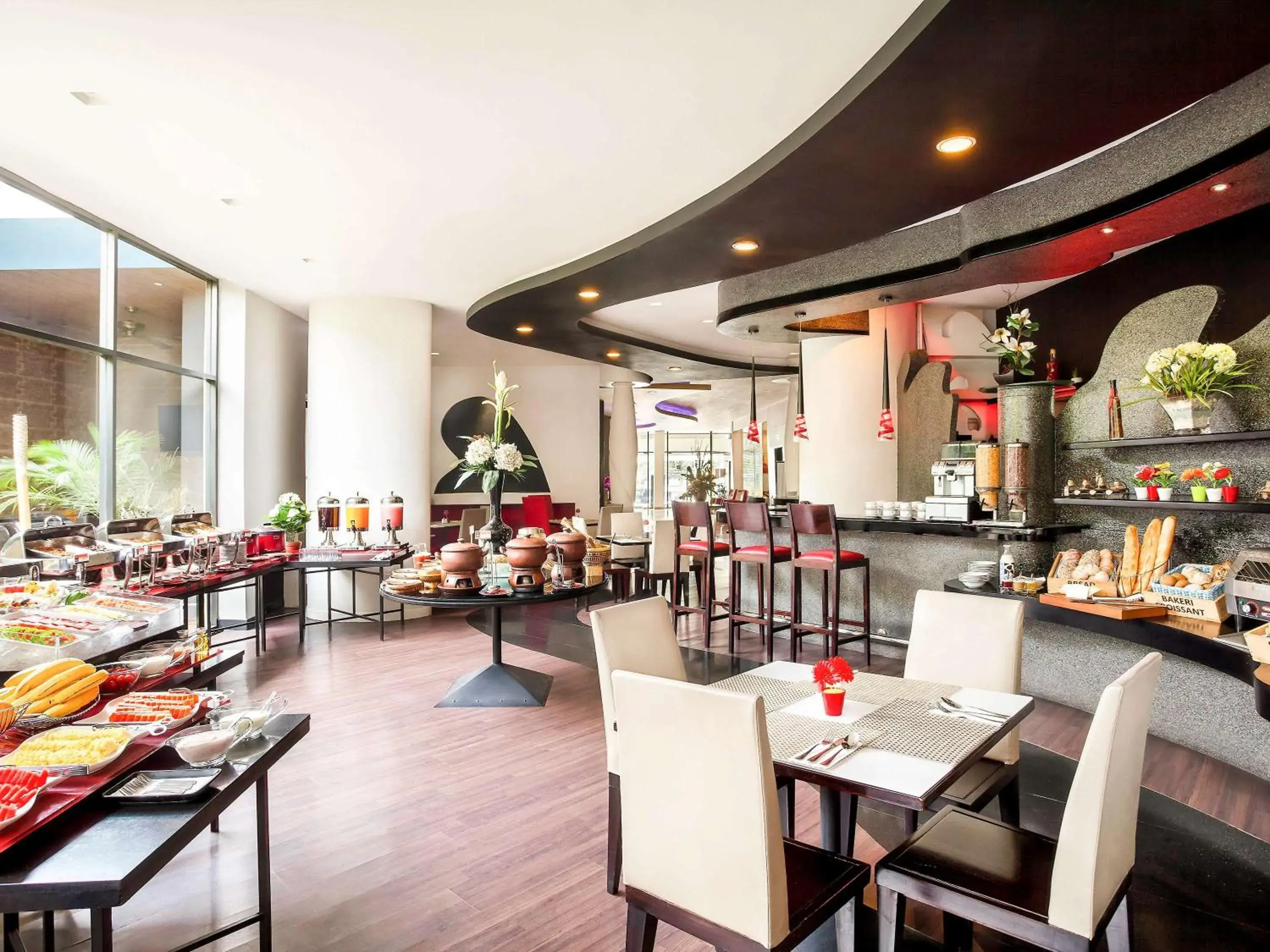 Restaurant/Places to Eat in Ibis Jakarta Arcadia Restaurant/Places to Eat in Ibis Jakarta Arcadia