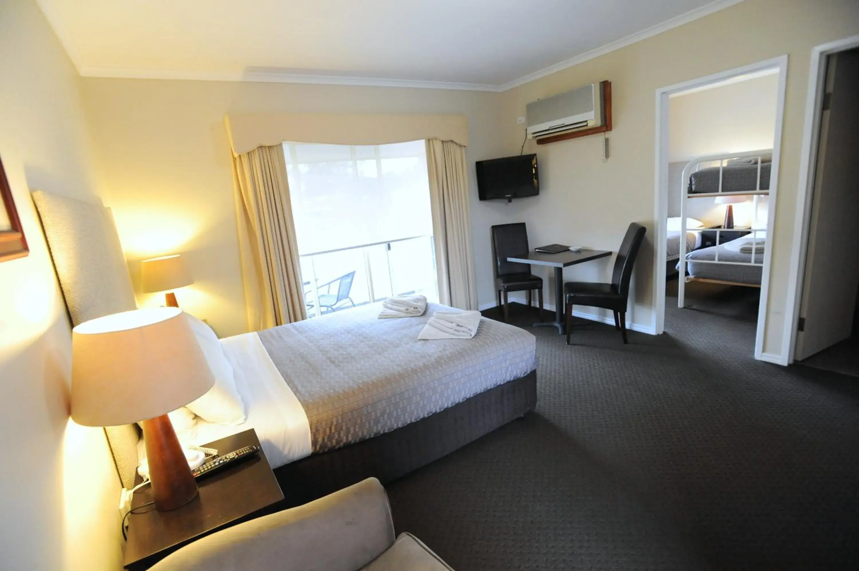 Bedroom in Central City Motor Inn Ballarat