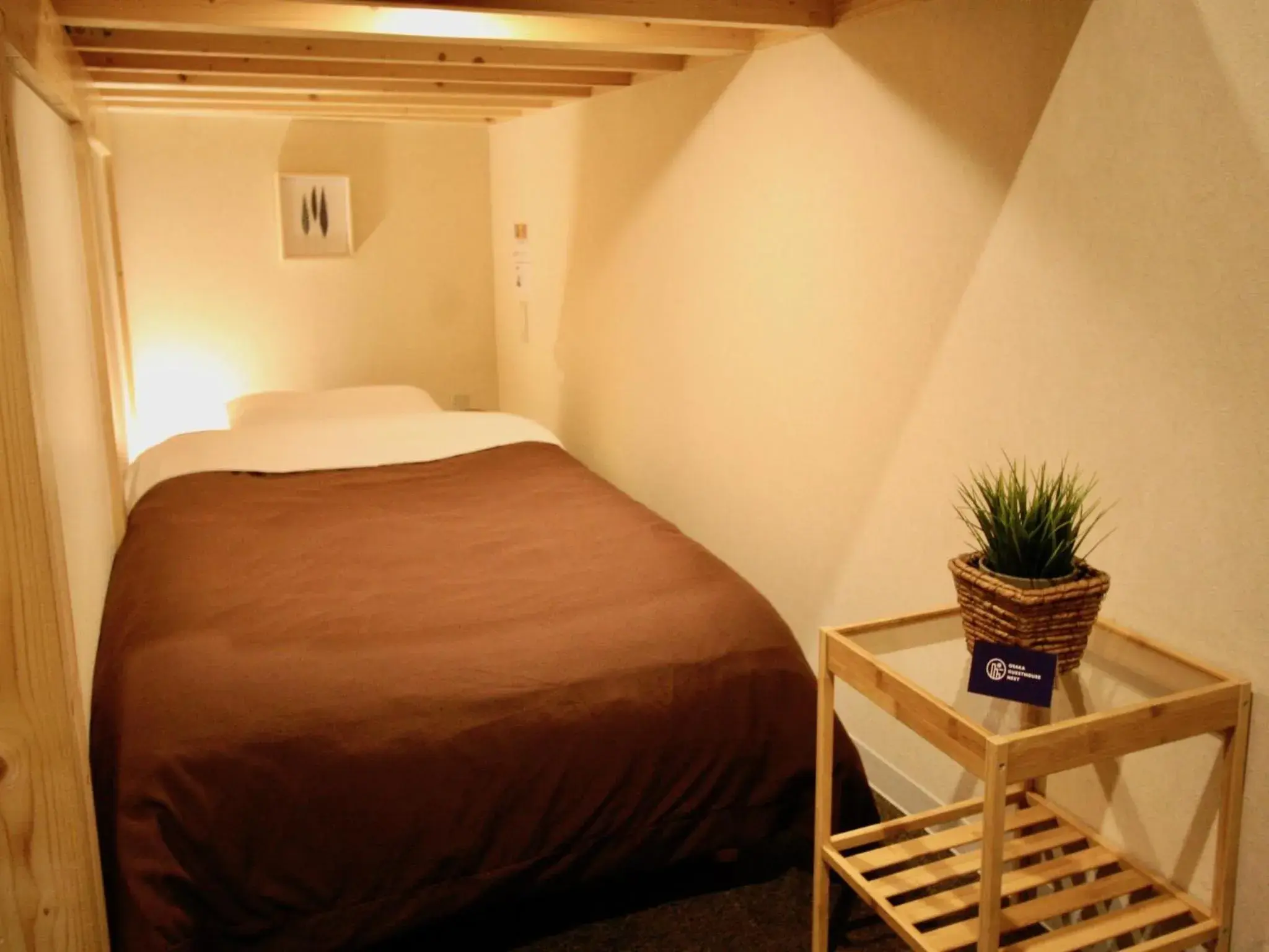 Bed in Osaka Guesthouse Nest