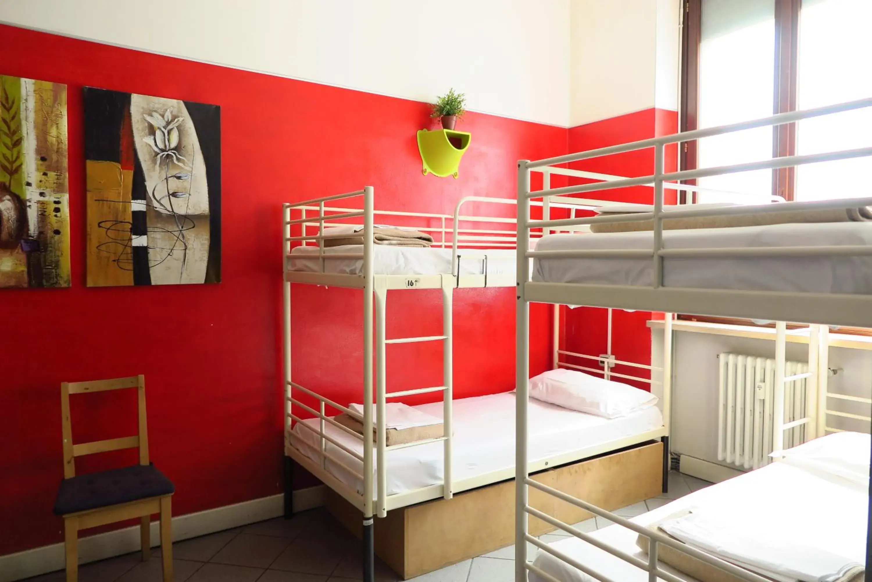 Bedroom, Bunk Bed in Koala Hostel