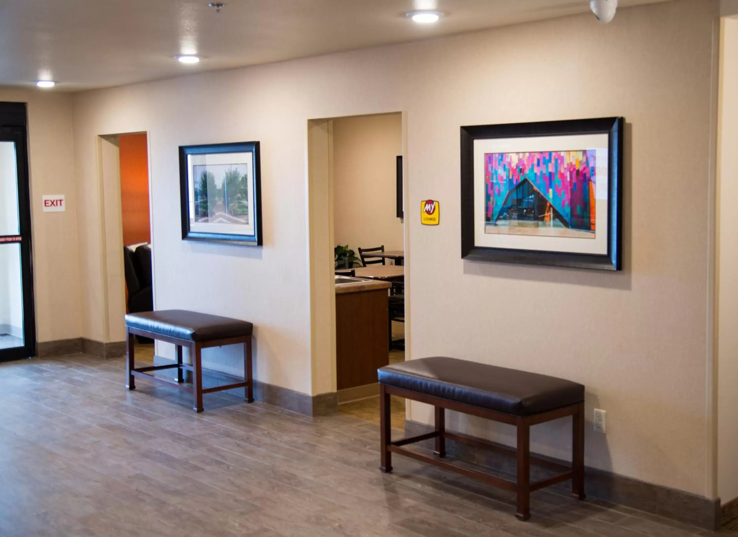 Lobby or reception, Seating Area in My Place Hotel-Kansas City/Independence Mo