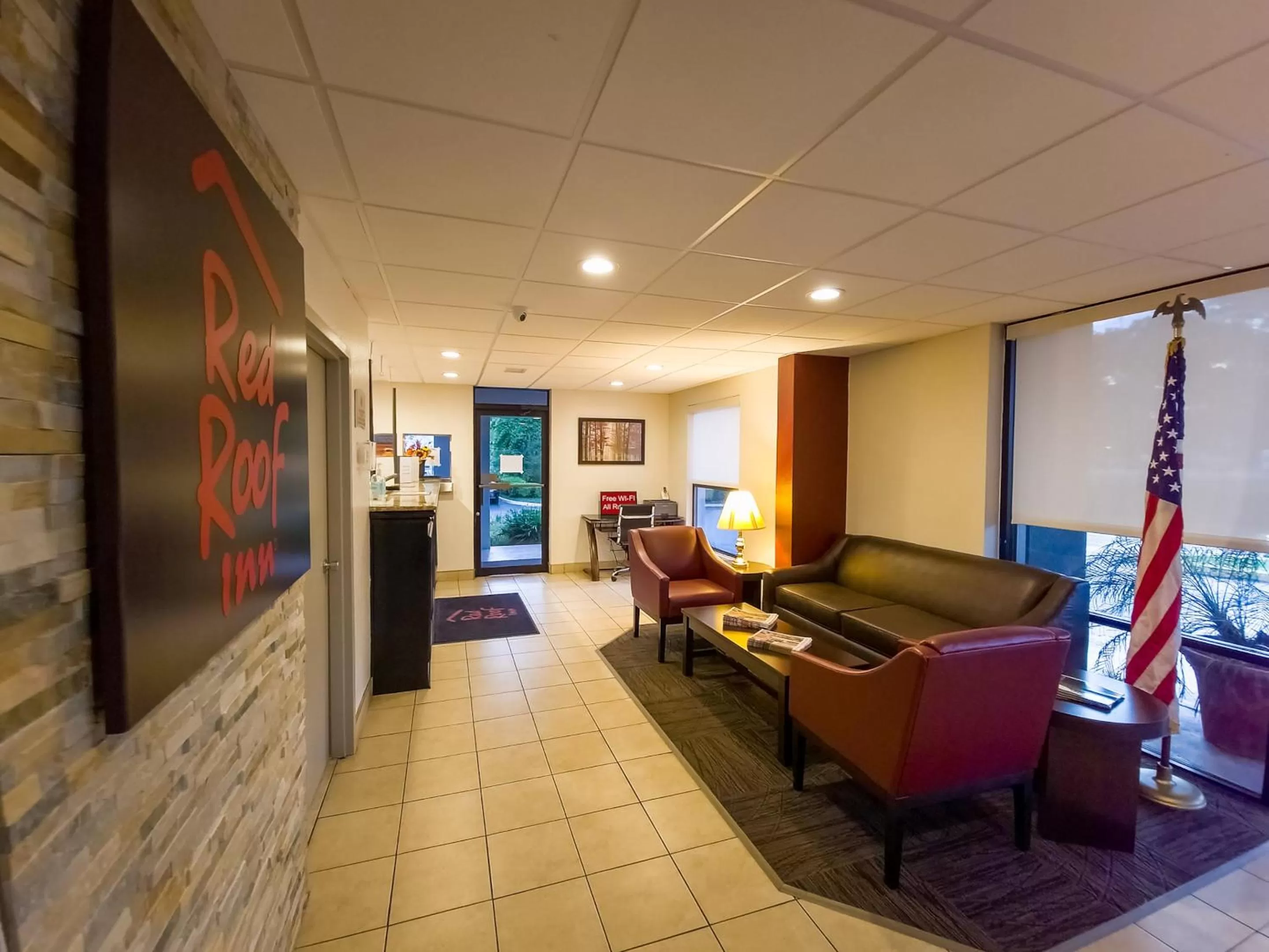 Lobby or reception in Red Roof Inn Tallahassee East