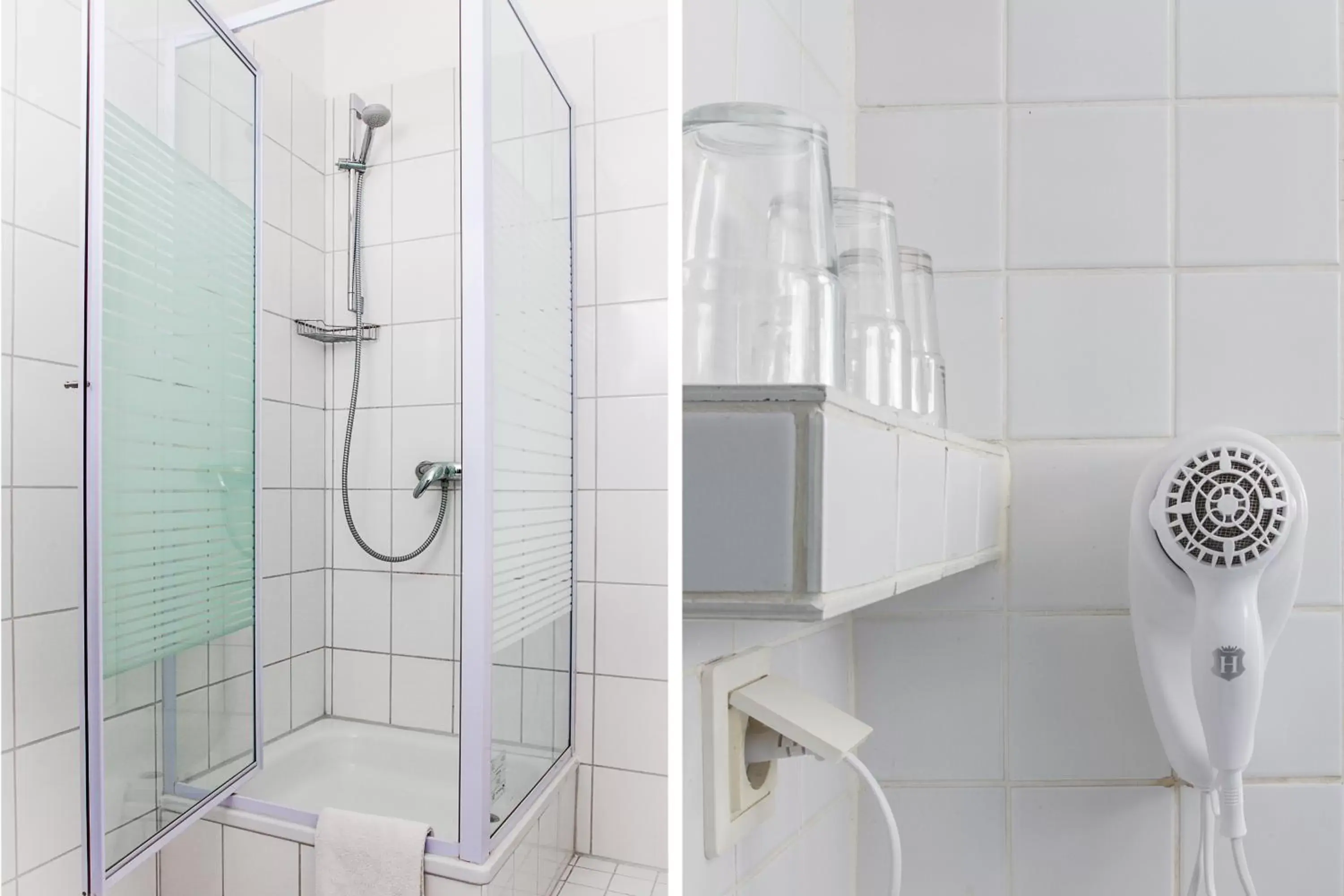 Shower, Bathroom in Hotel Eckstein