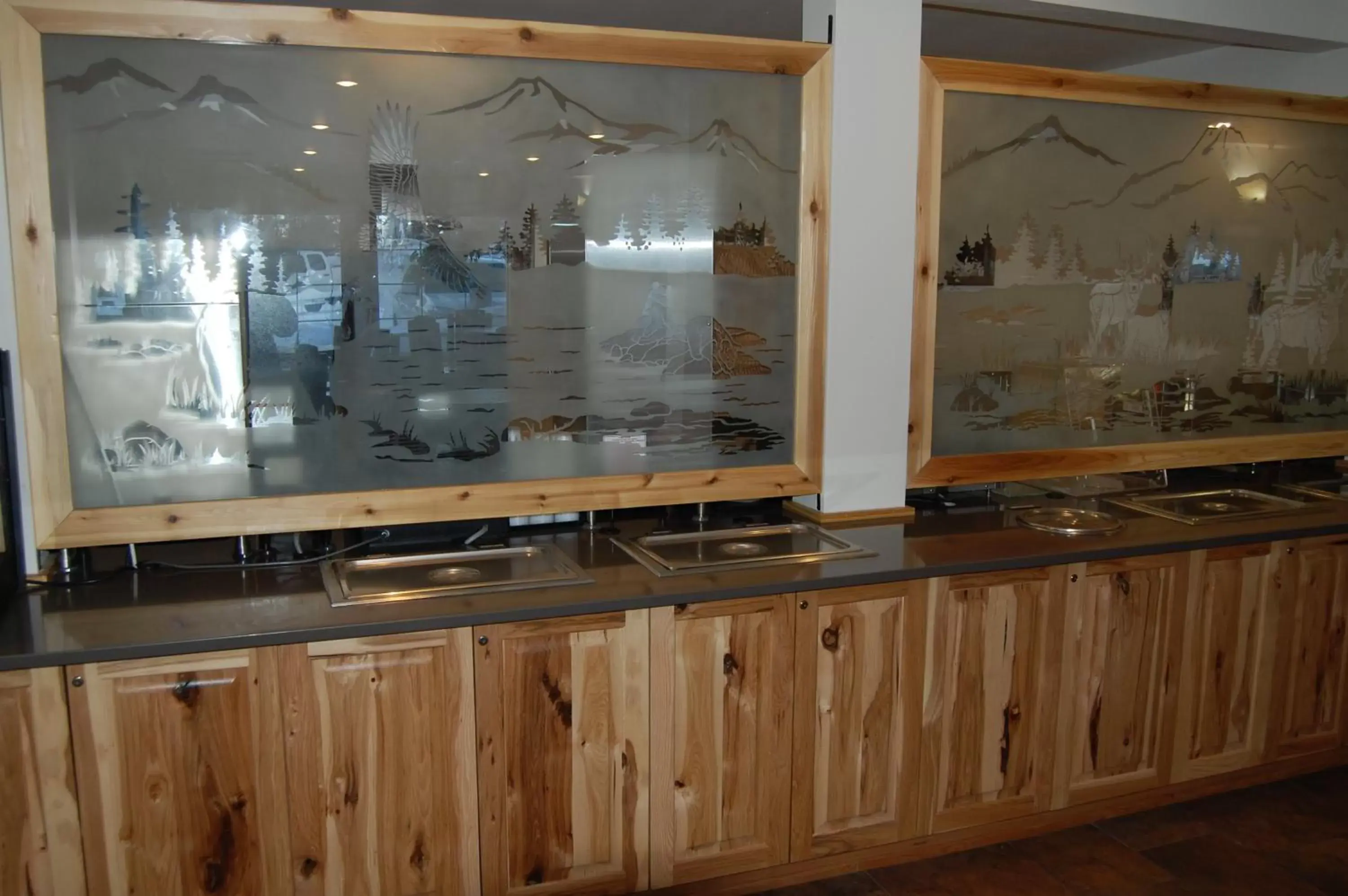 Food, Kitchen/Kitchenette in Kelly Inn West Yellowstone