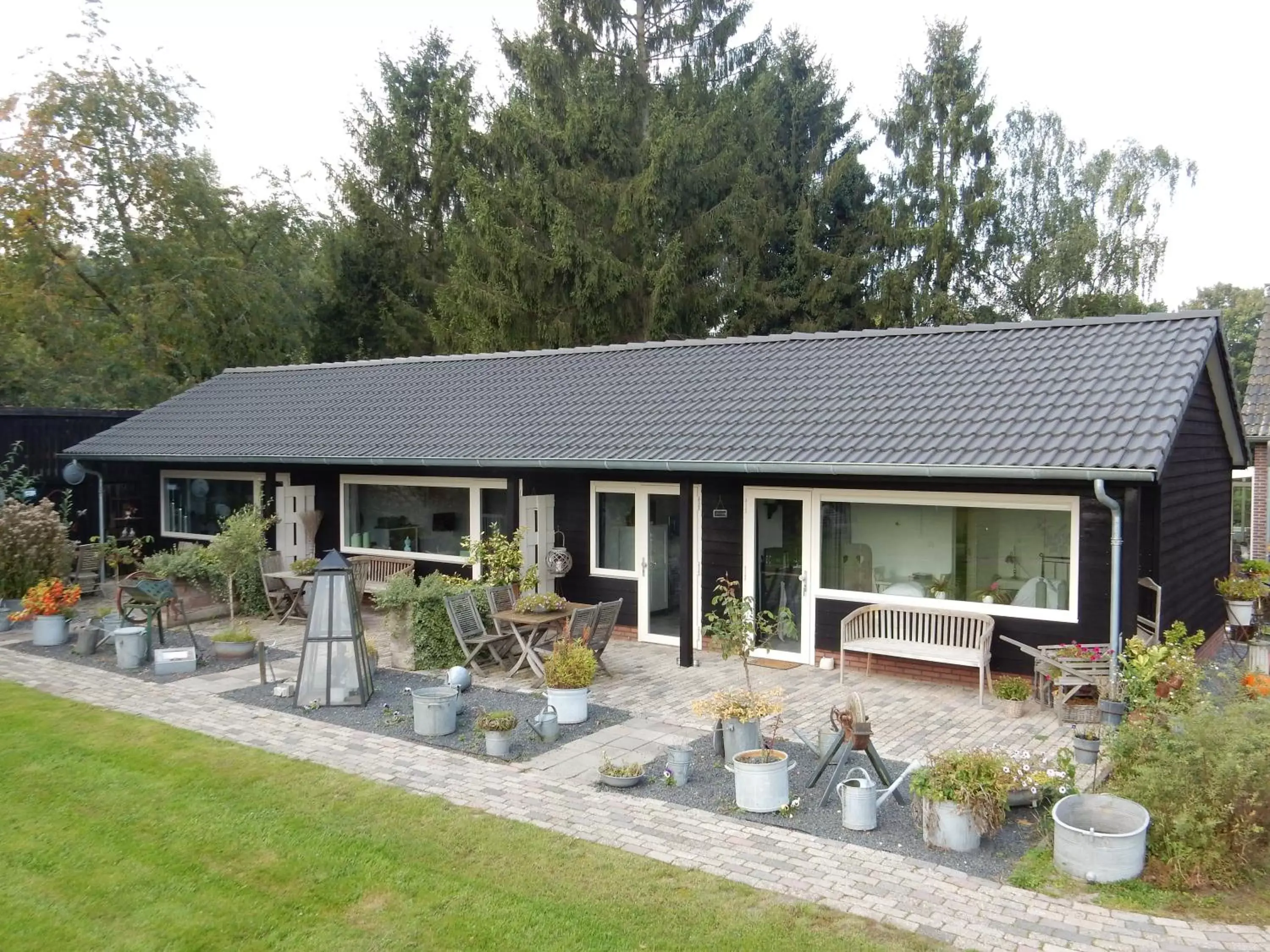 Property Building in De Rolders