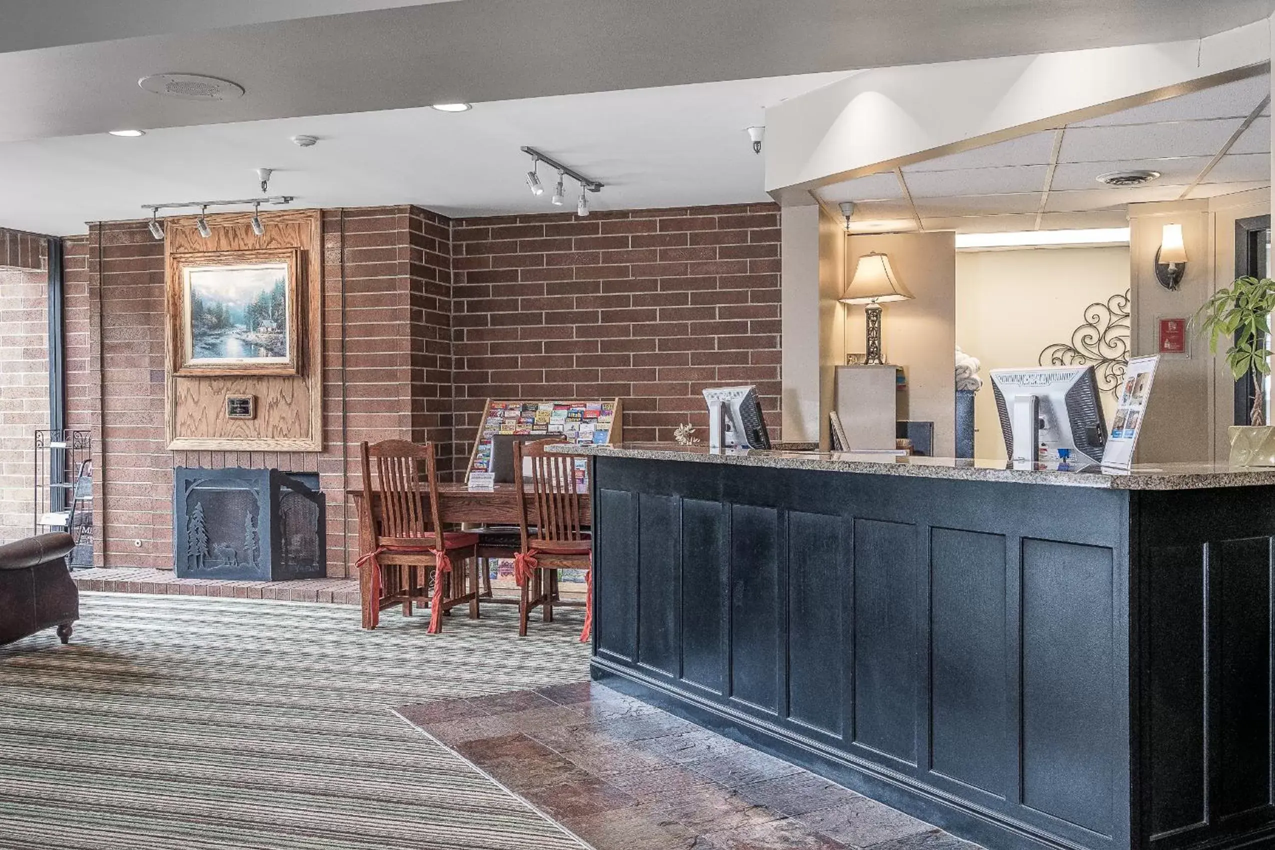 Lobby or reception in Park Plaza Resort Park City, a Ramada by Wyndham