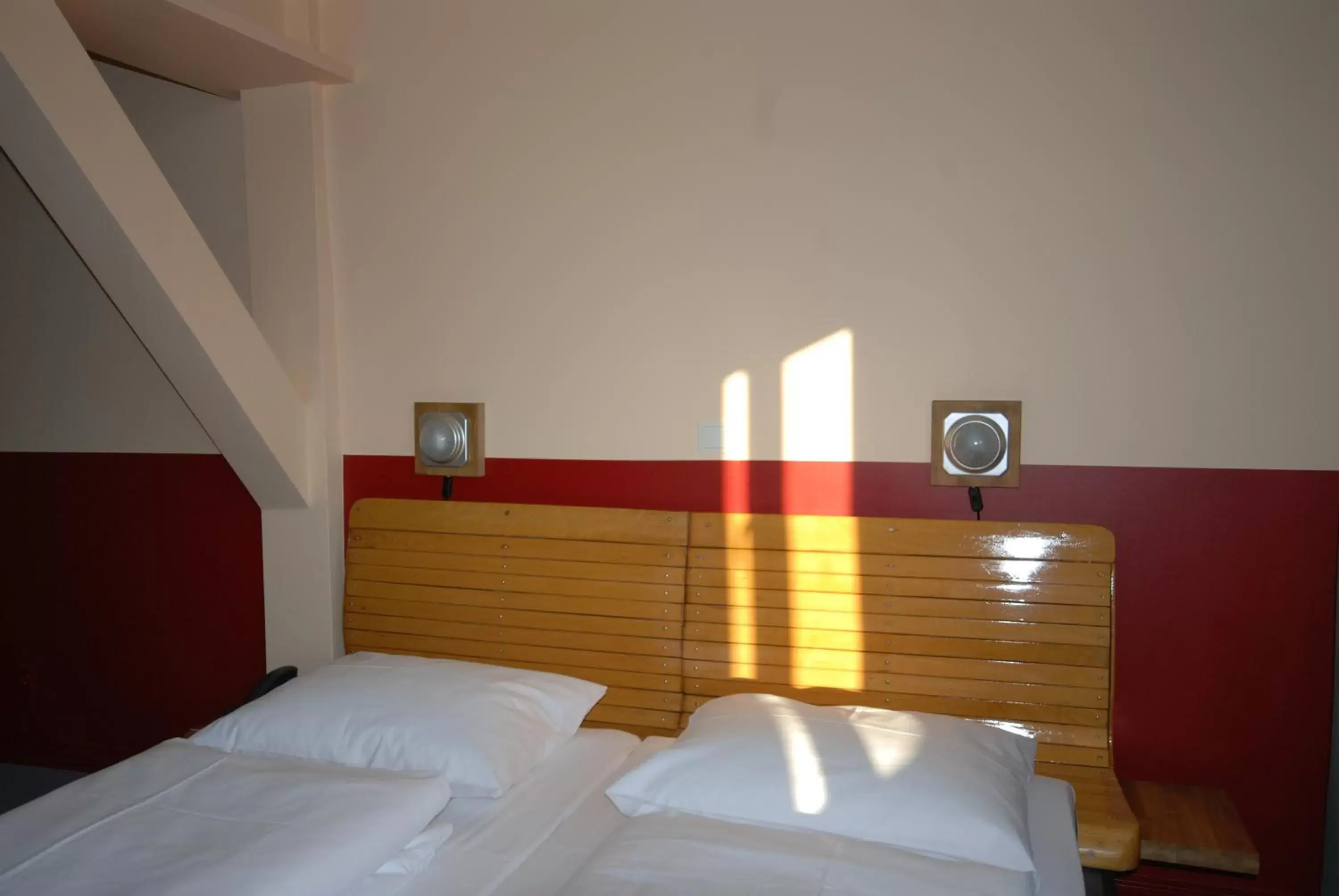 Photo of the whole room, Bed in Arte Luise Kunsthotel