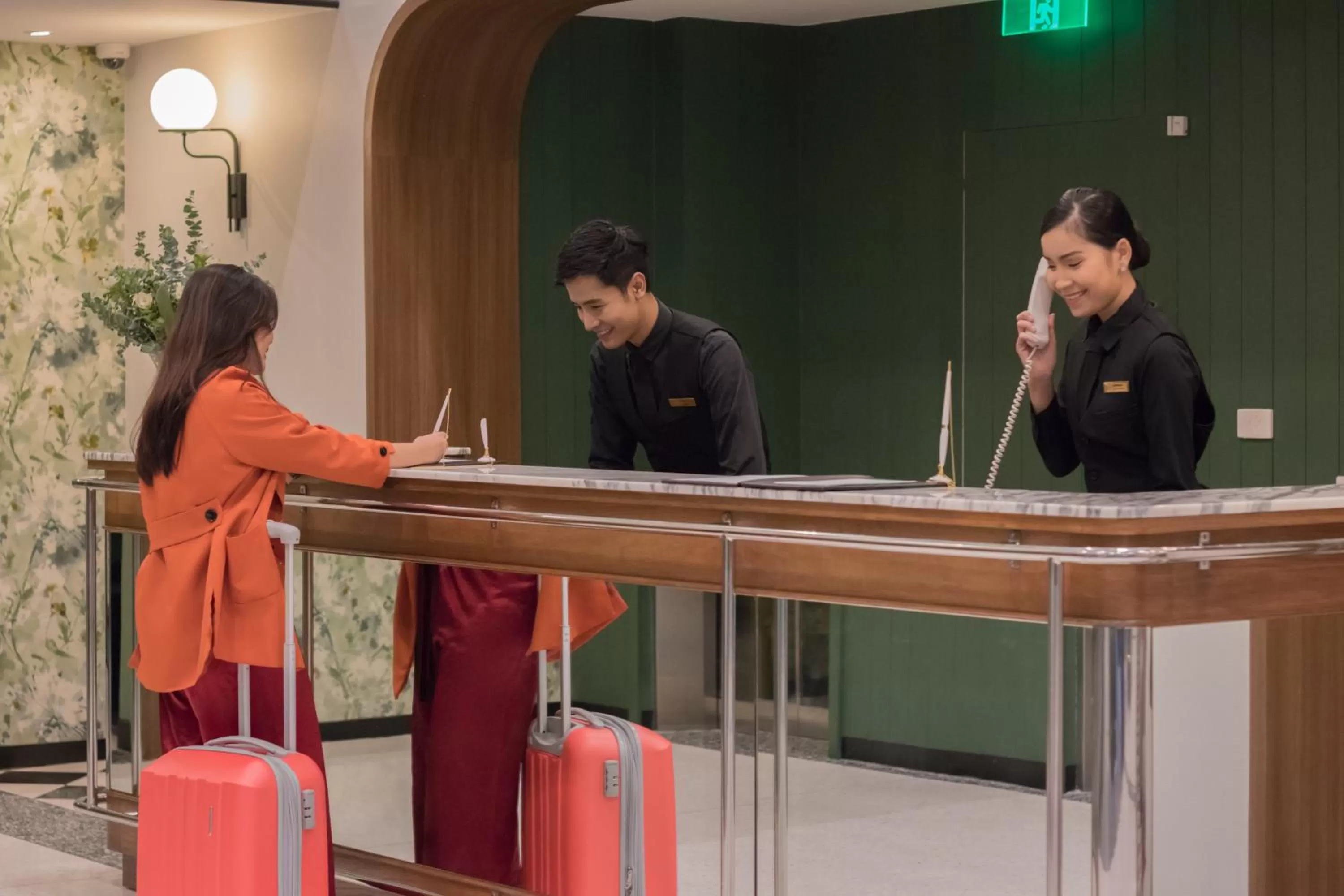 Lobby or reception in Justice Hotel