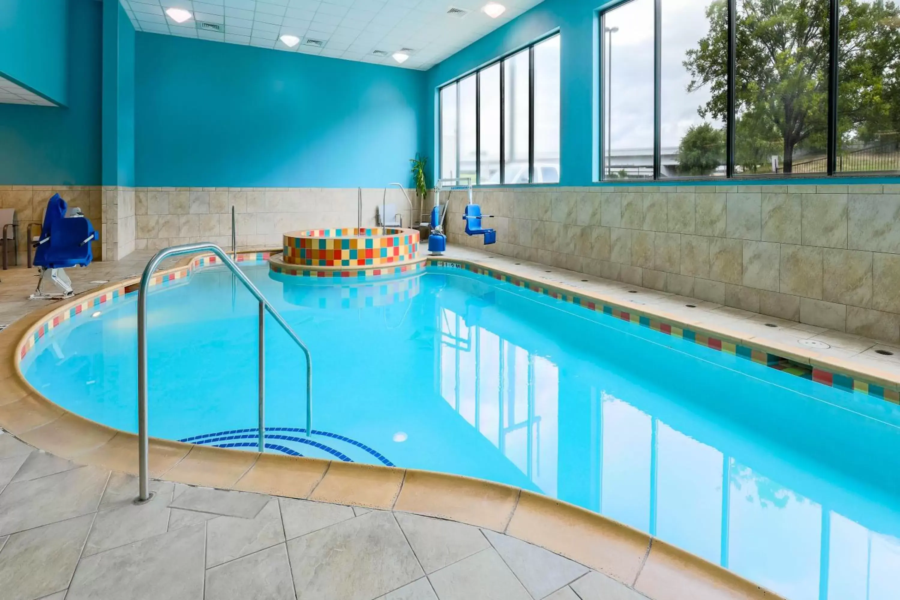 Swimming Pool in Holiday Inn Express Hotel & Suites Fort Worth Downtown, an IHG Hotel