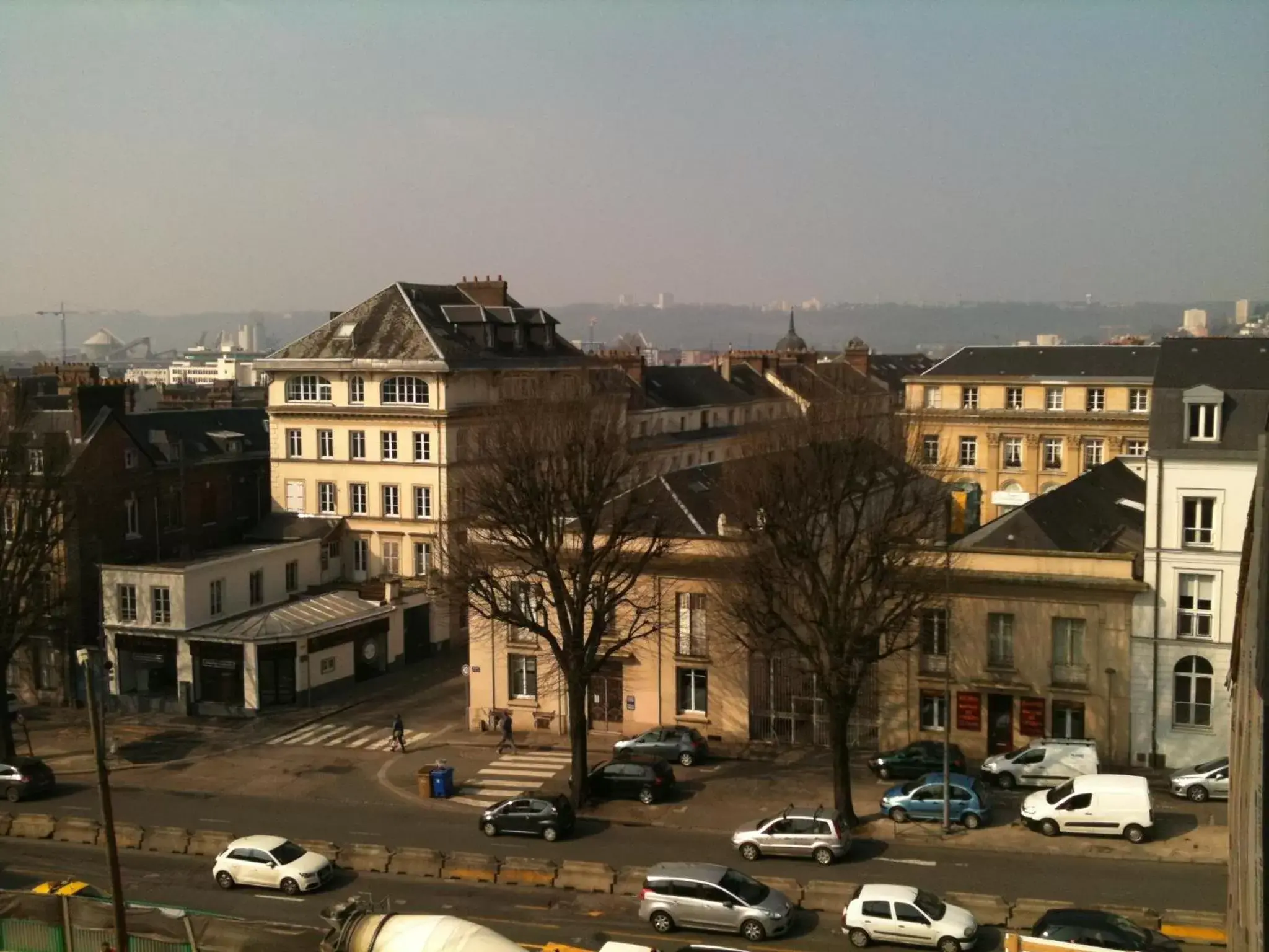 City view in Hotel Dandy Rouen centre