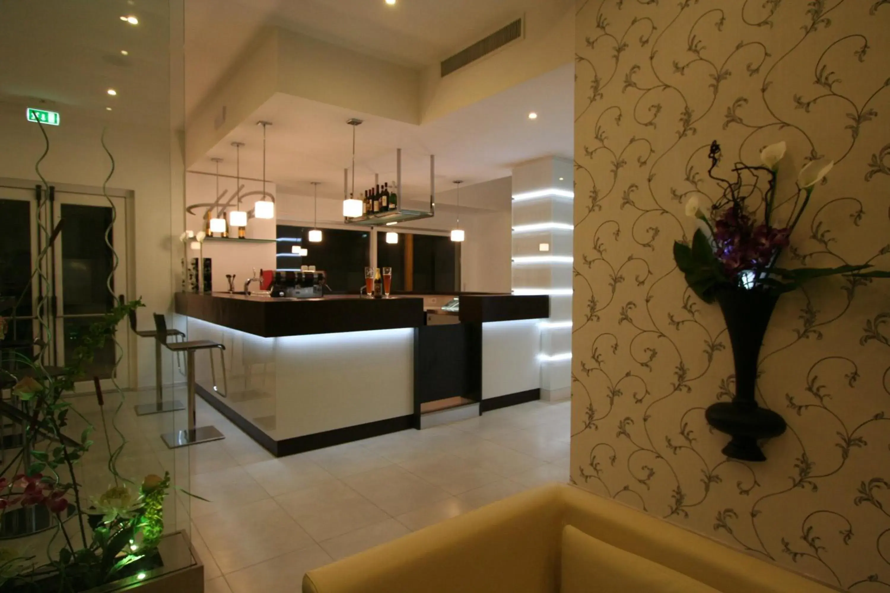 Lounge or bar, Lobby/Reception in Ecohotel Primavera