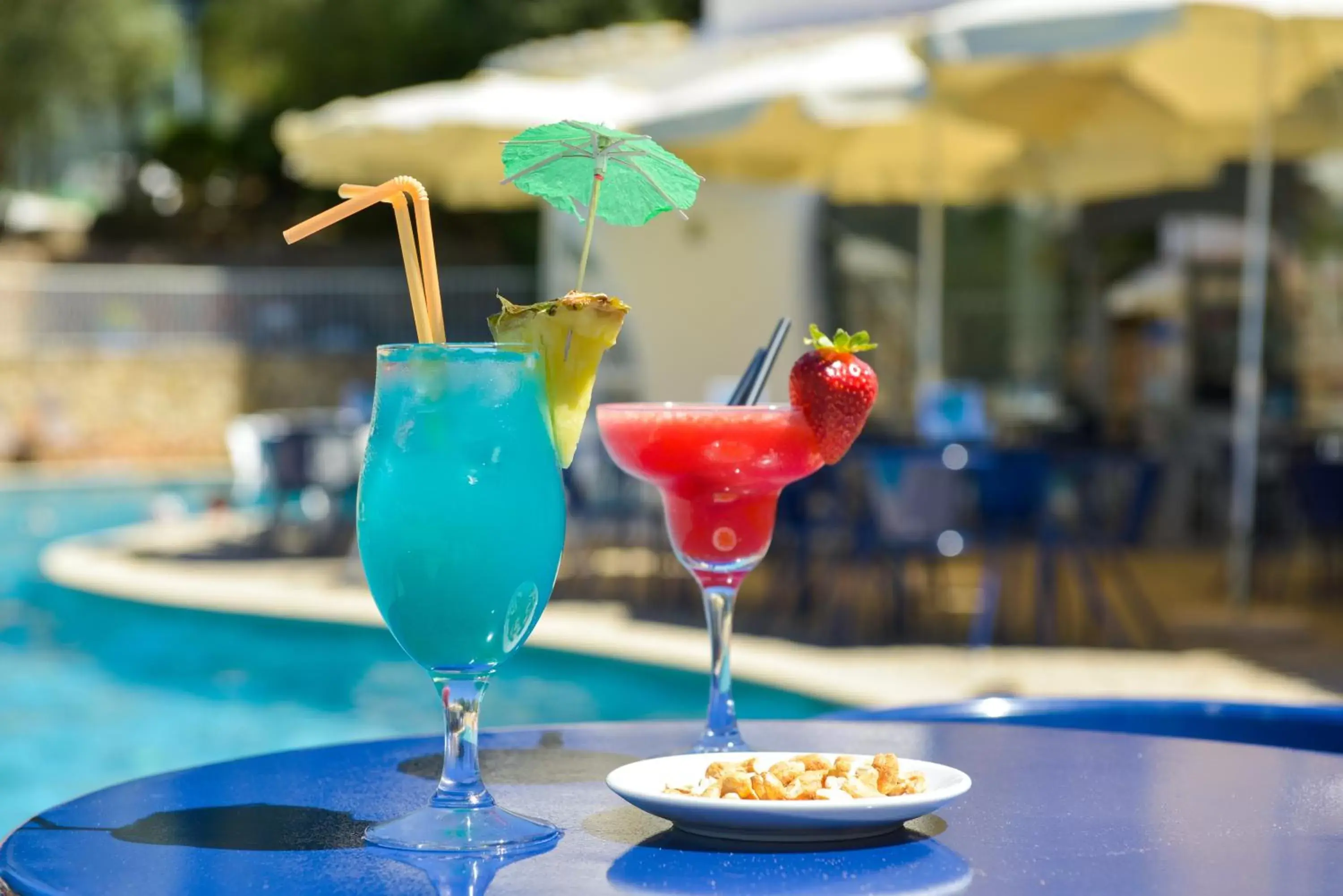 Drinks, Swimming Pool in Quinta Do Paraiso - AL