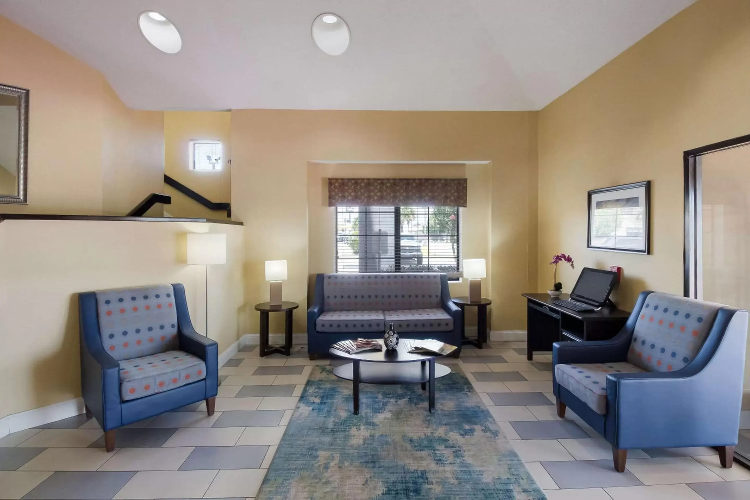 Lobby or reception, Seating Area in Quality Inn Baytown - Houston East