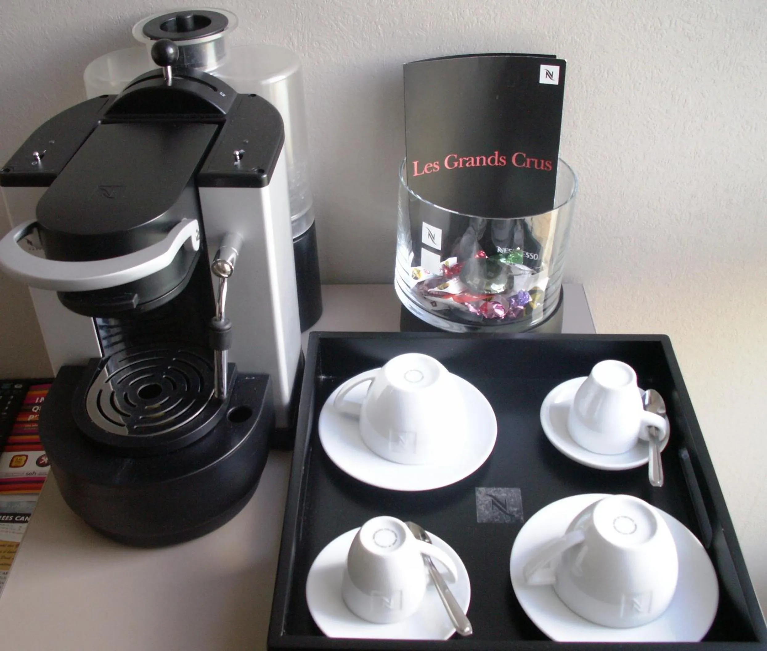 Coffee/tea facilities in Hôtel CAP VERT en Aveyron