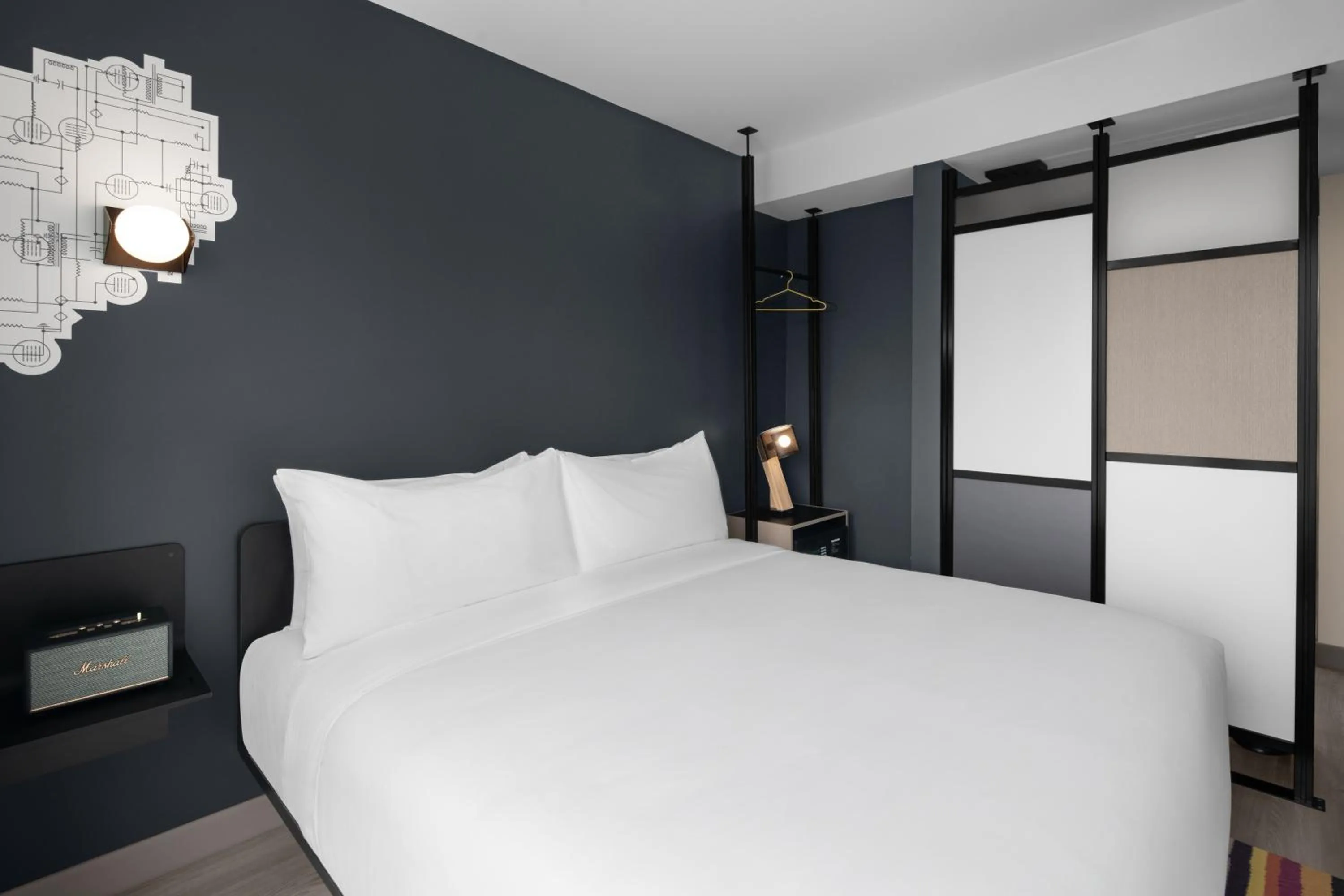 Bedroom, Bed in Aloft New York Chelsea