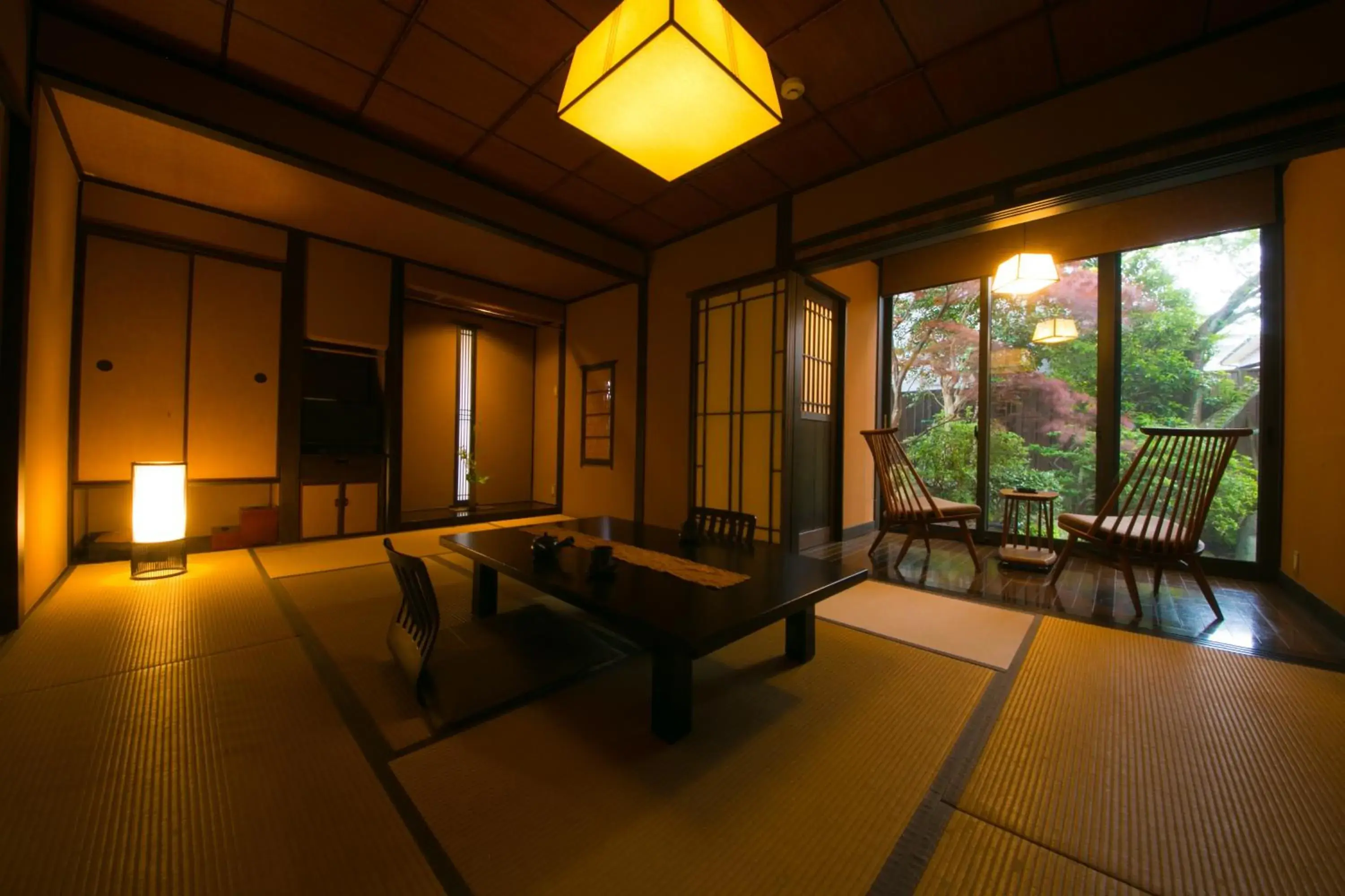 Photo of the whole room, Seating Area in Bettei Haruki