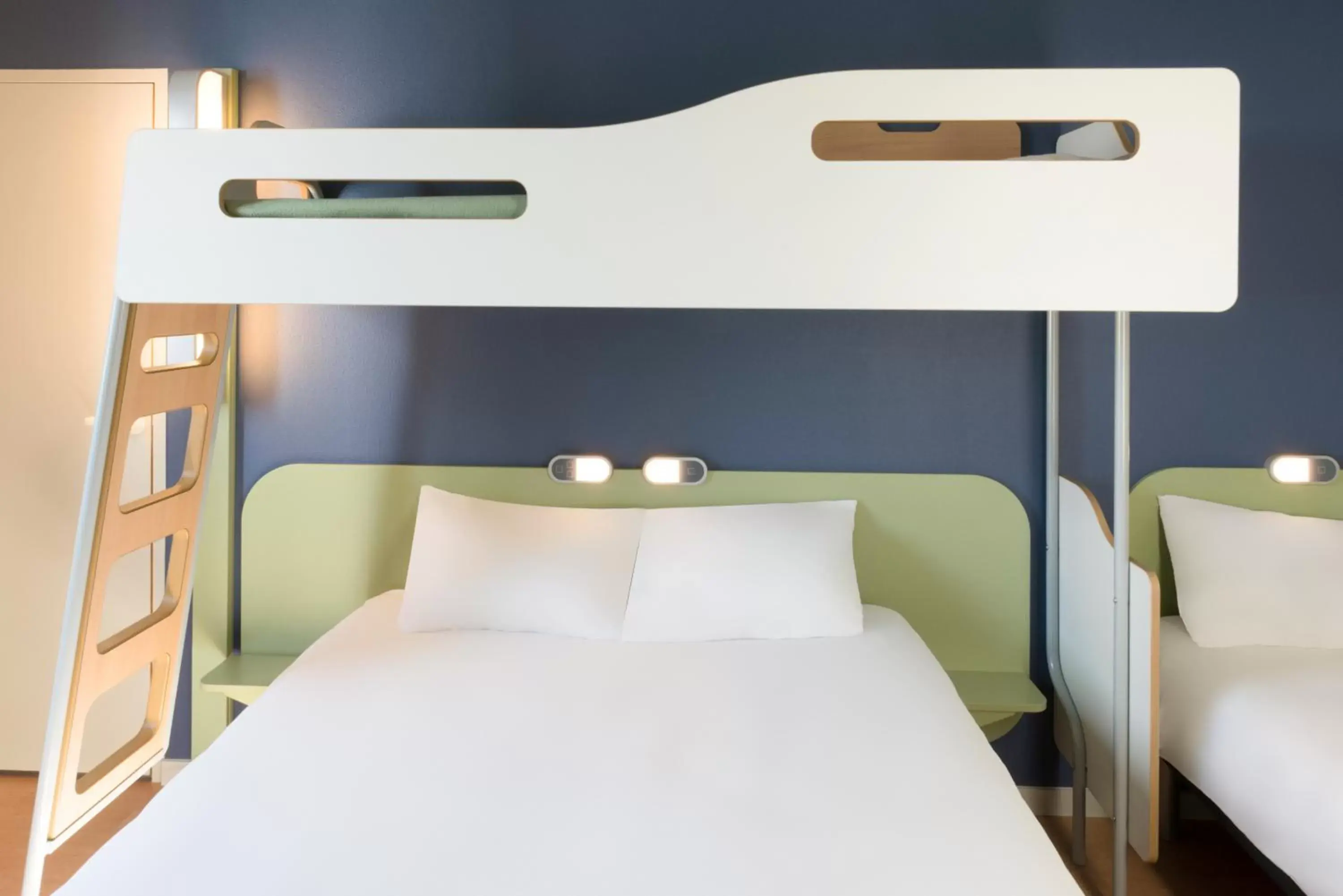 Bedroom, Bunk Bed in Hotel Ibis Budget Lyon Eurexpo -