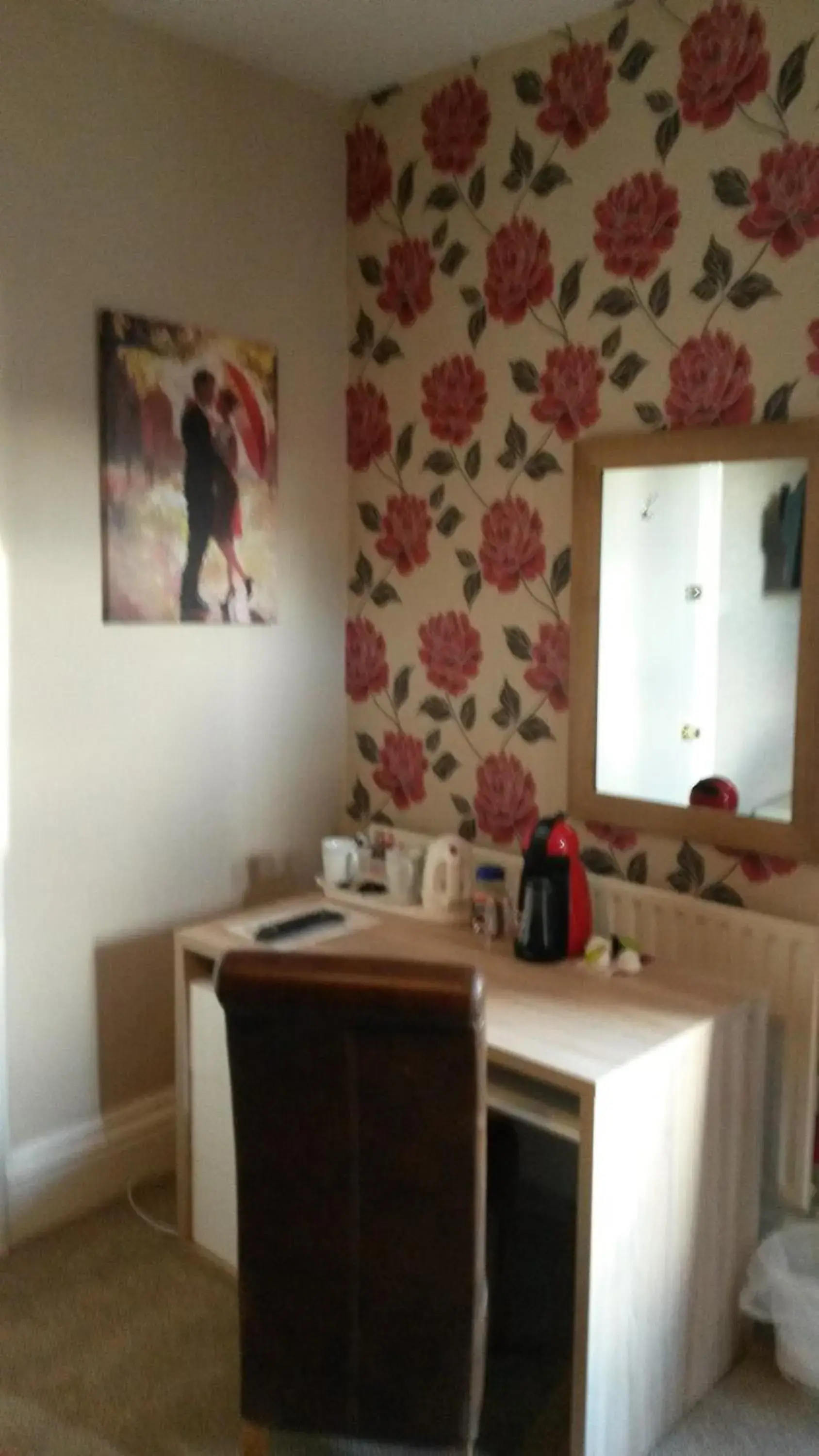 Deluxe Double Room in The Avenue Hotel Deluxe Double Room in The Avenue Hotel