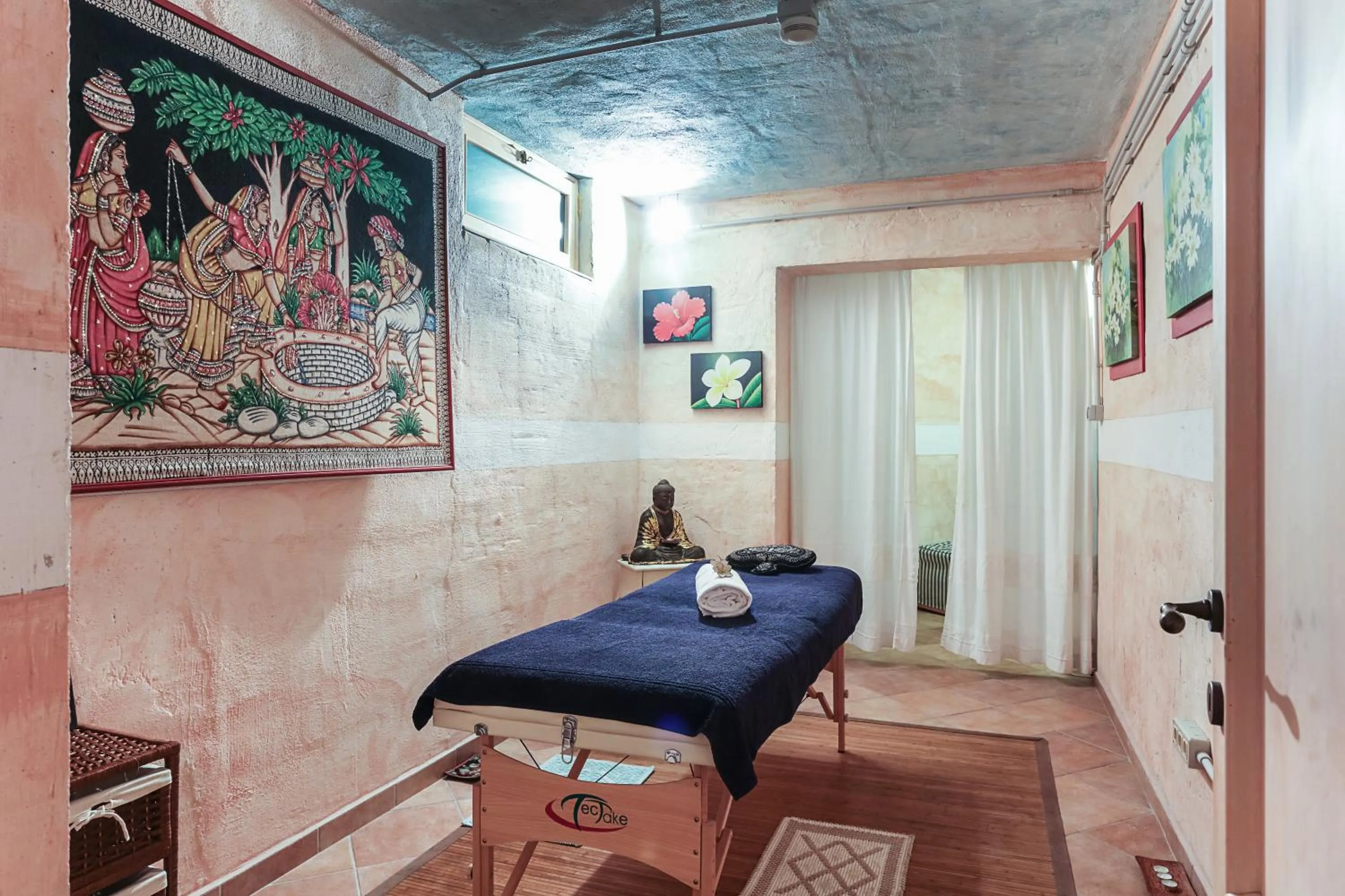 Spa and wellness centre/facilities in Hotel Stefania Boutique Hotel by the Beach