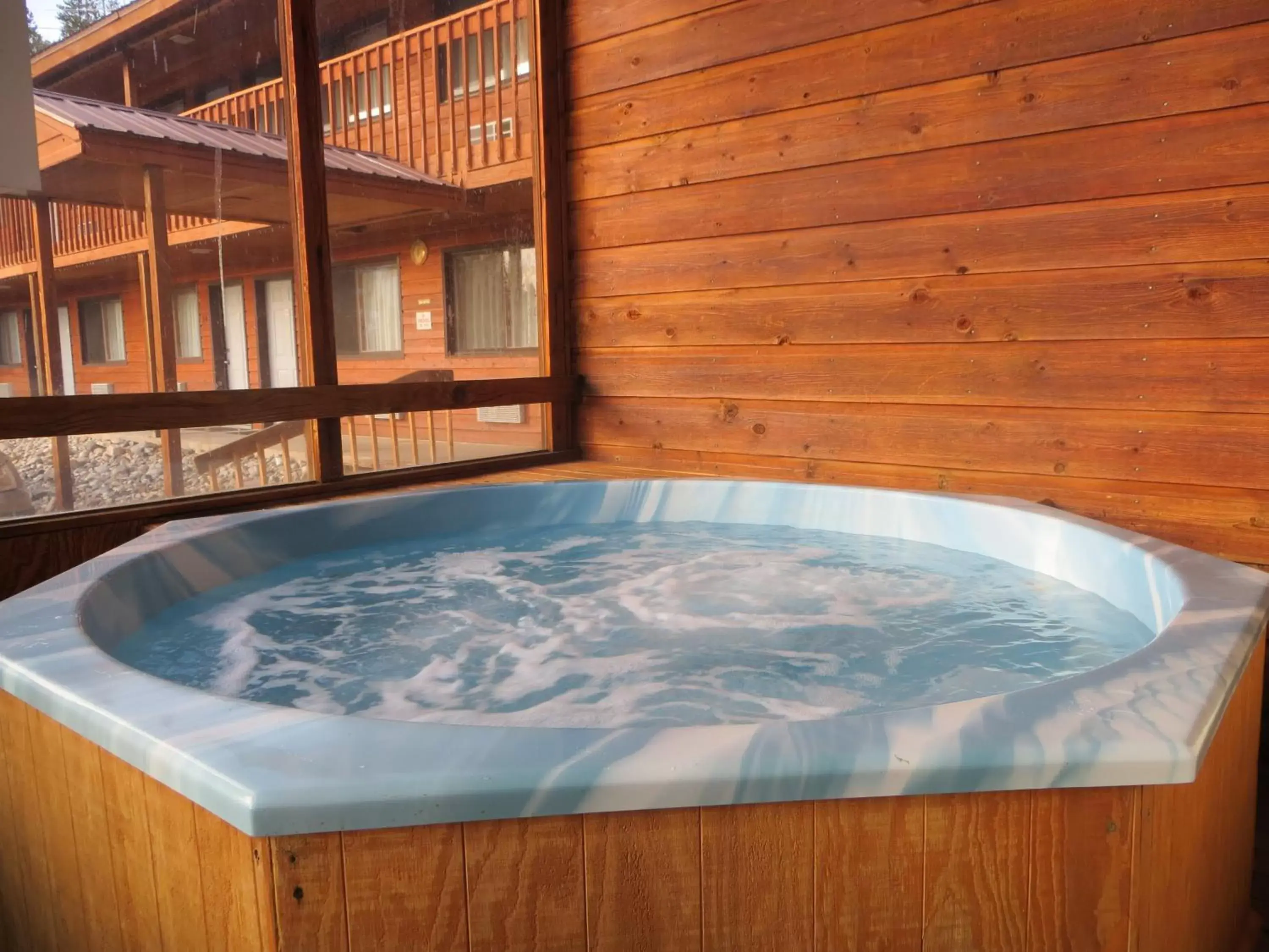 Hot Tub in Big Horn Lodge