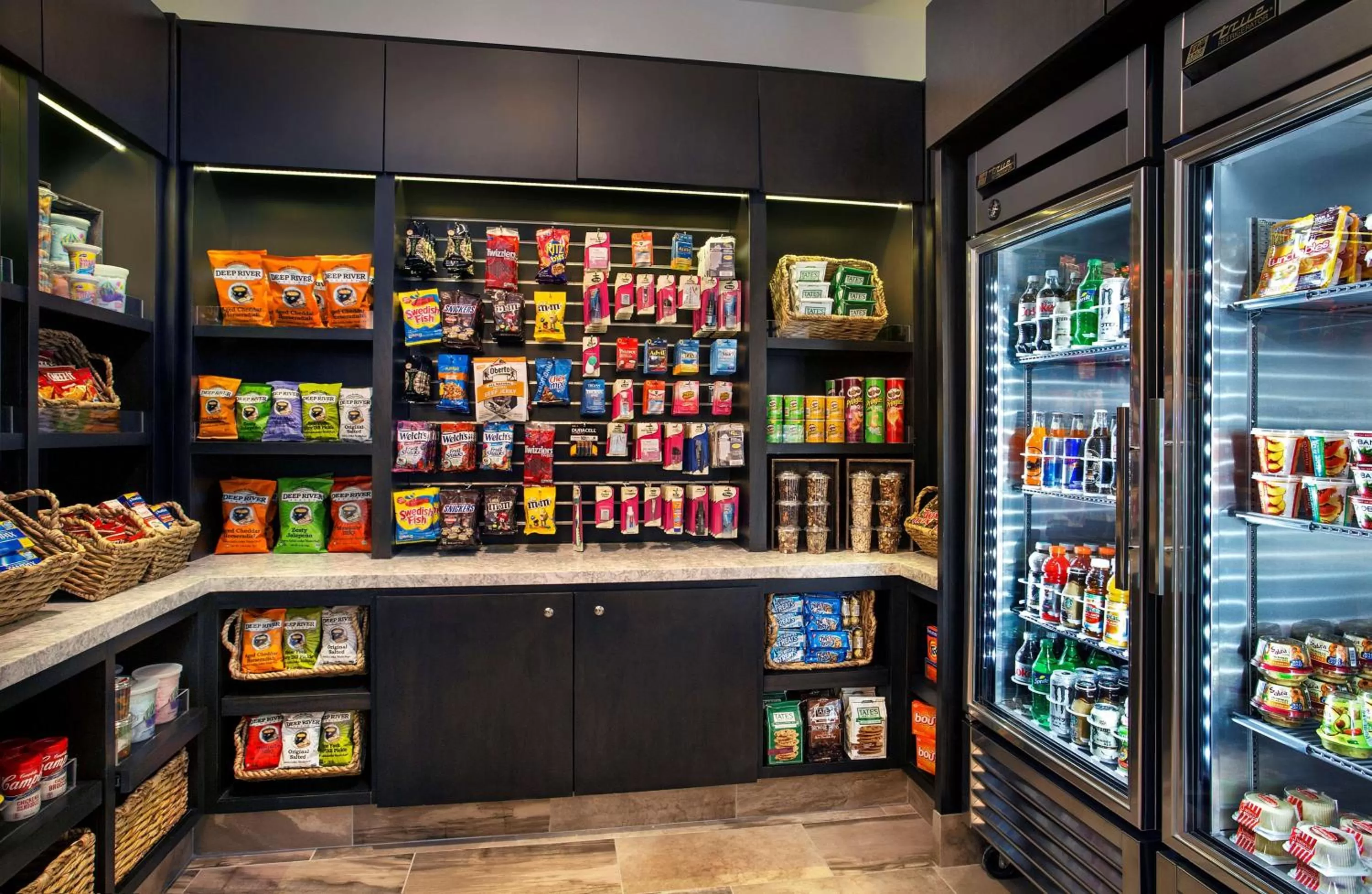 Restaurant/places to eat in Embassy Suites by Hilton Orlando International Drive Convention Center