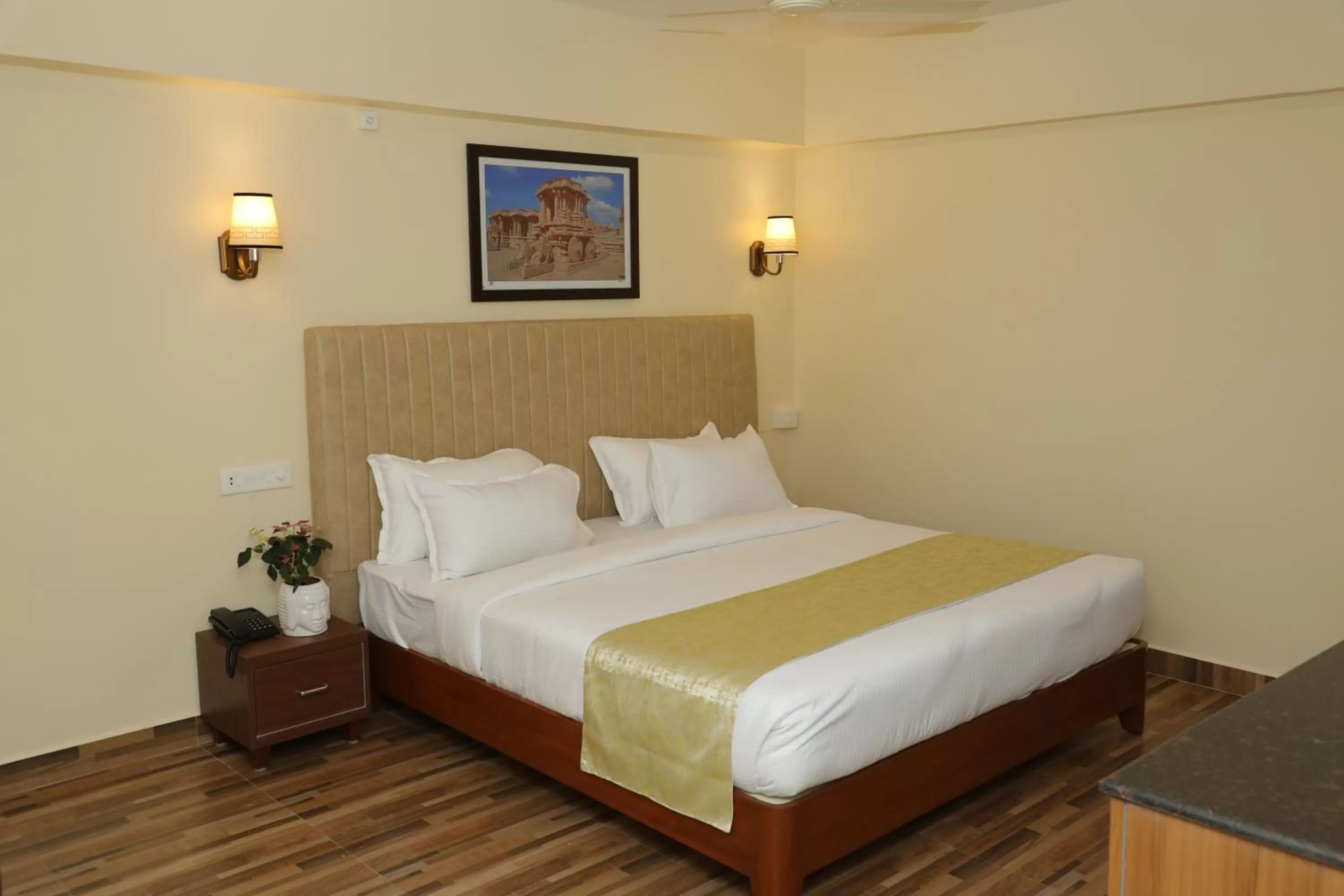 Bedroom, Bed in Gadiraju Palace Convention Centre & Hotel
