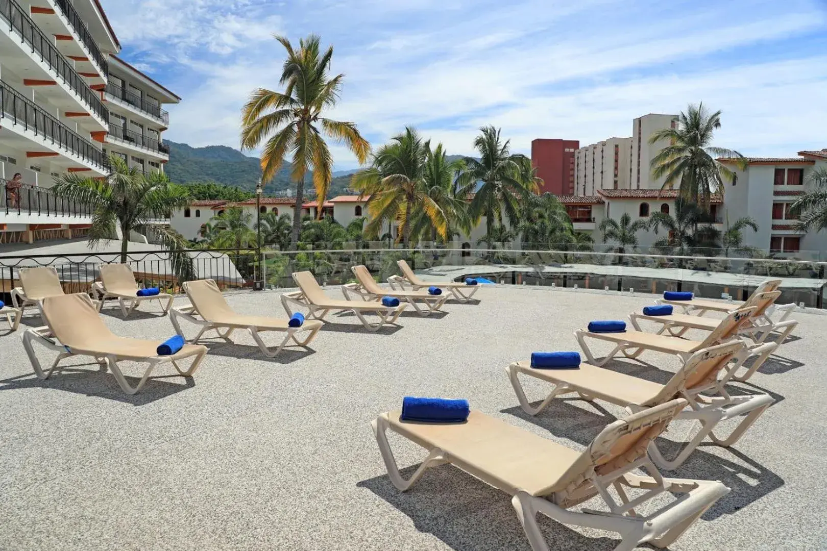 Swimming pool, Beach in Costa Club Punta Arena