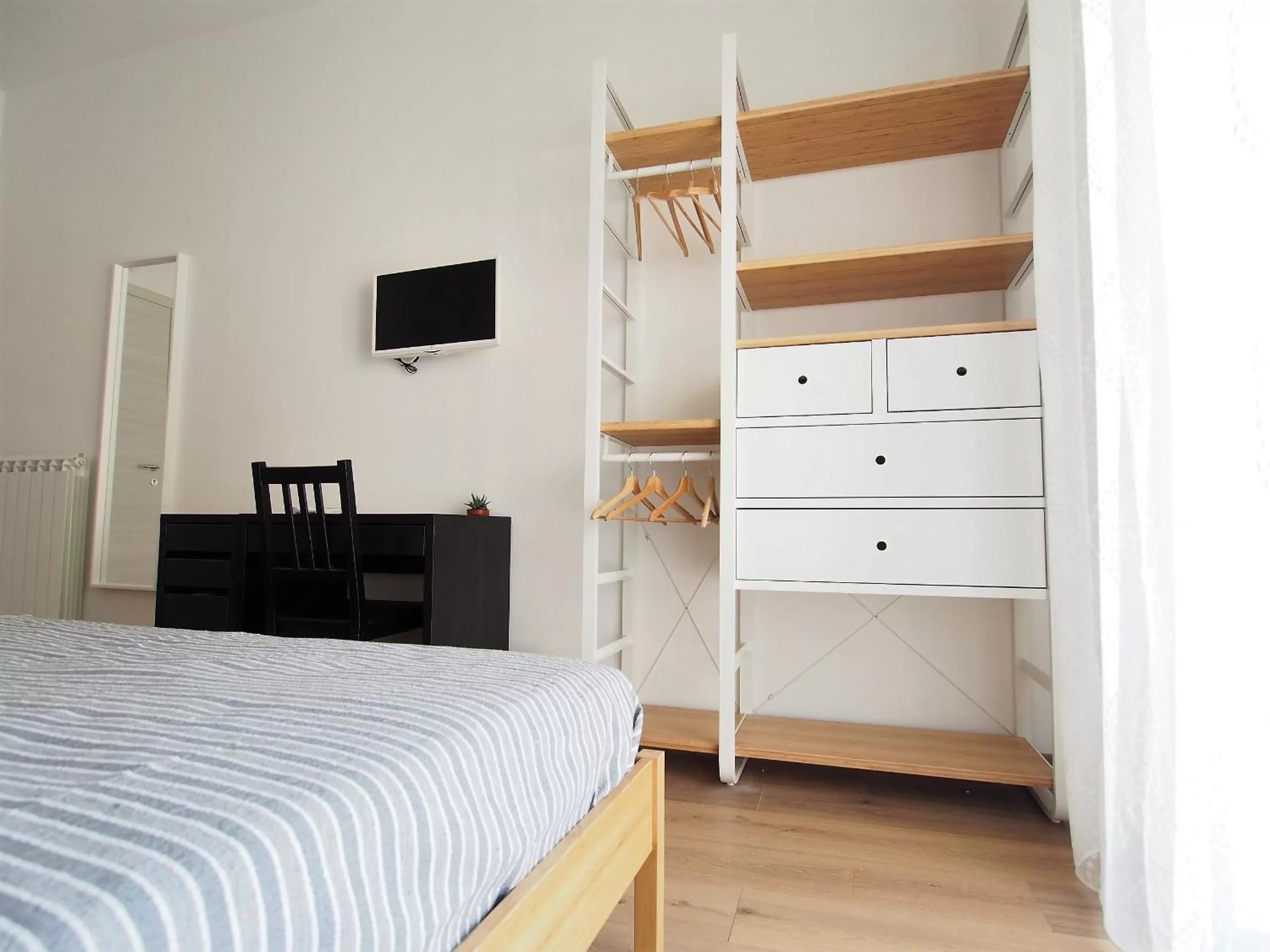 Bedroom, Bed in Bella Vita Rooms