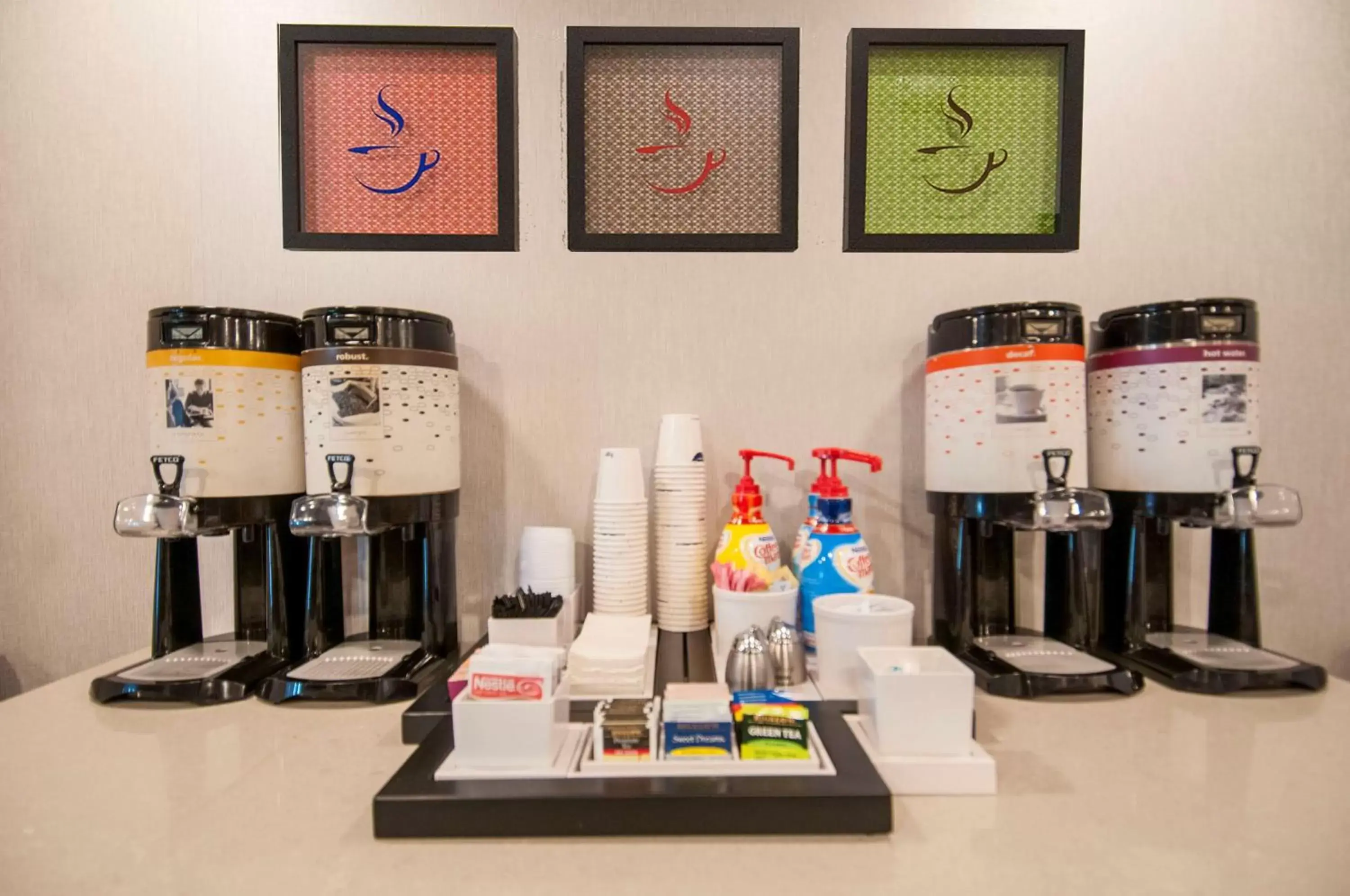 Dining area, Coffee/Tea Facilities in Hampton Inn Shreveport/Bossier City